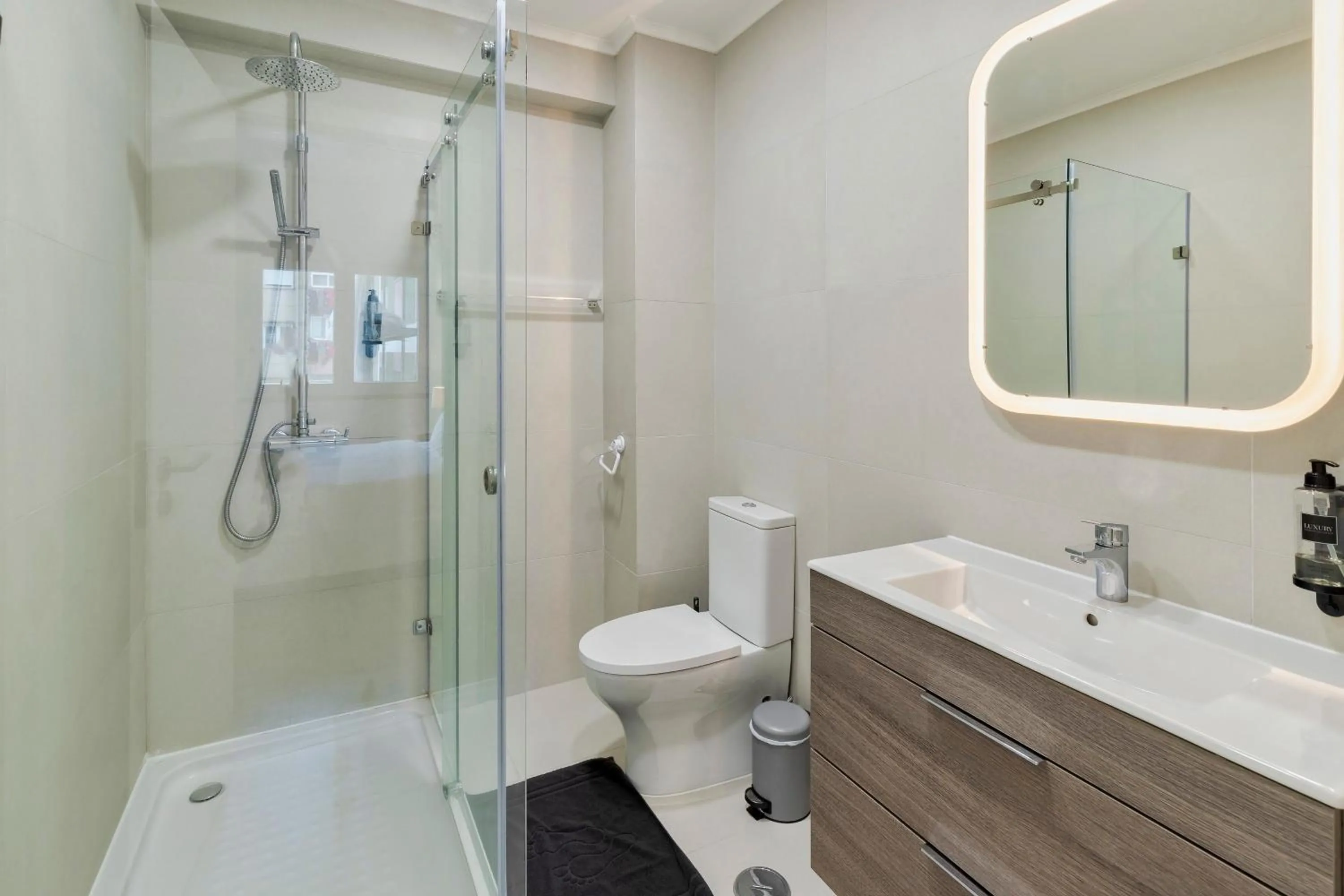 Toilet in Setubal Horizon Apartment