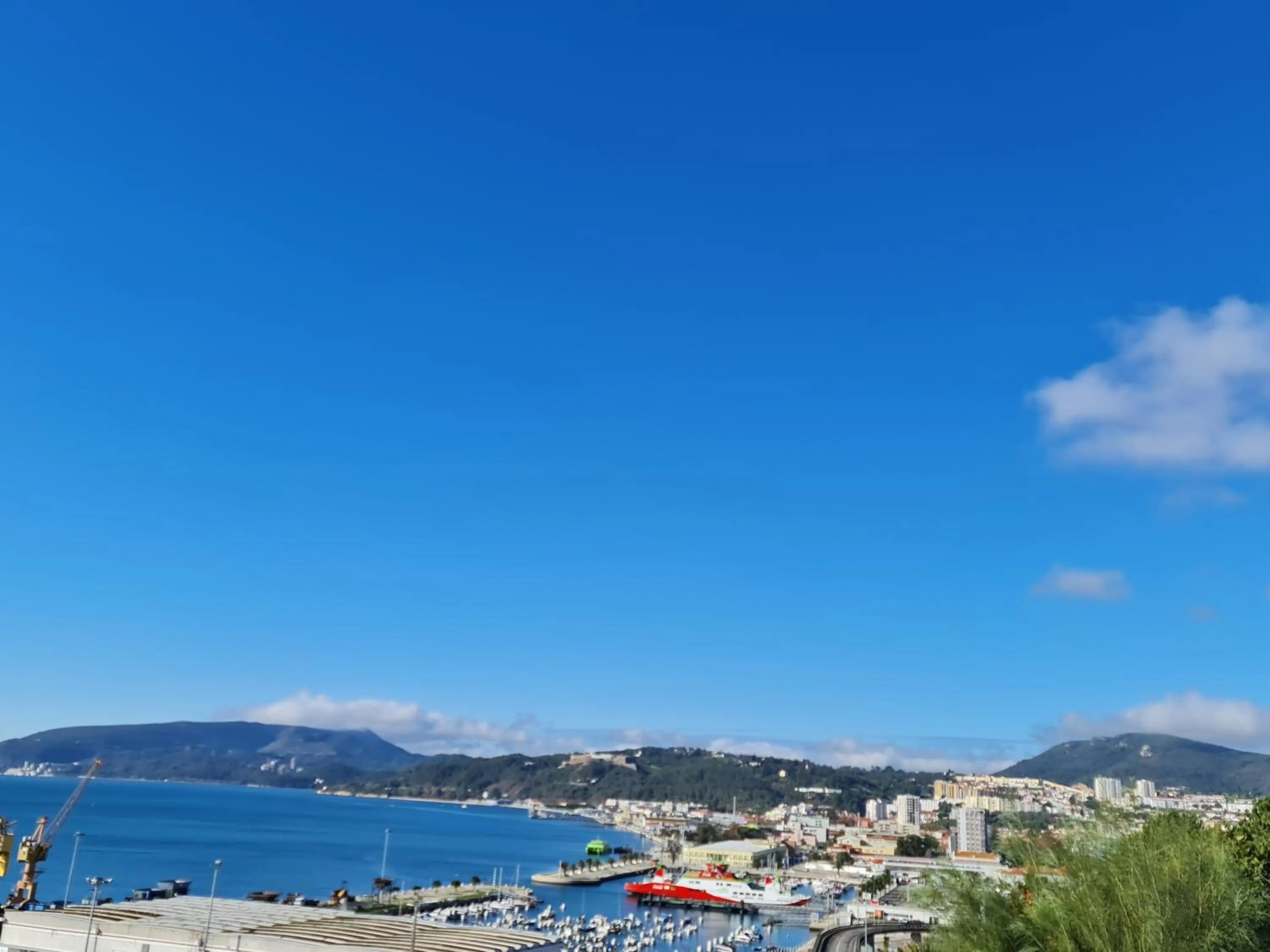 Natural landscape in Setubal Horizon Apartment