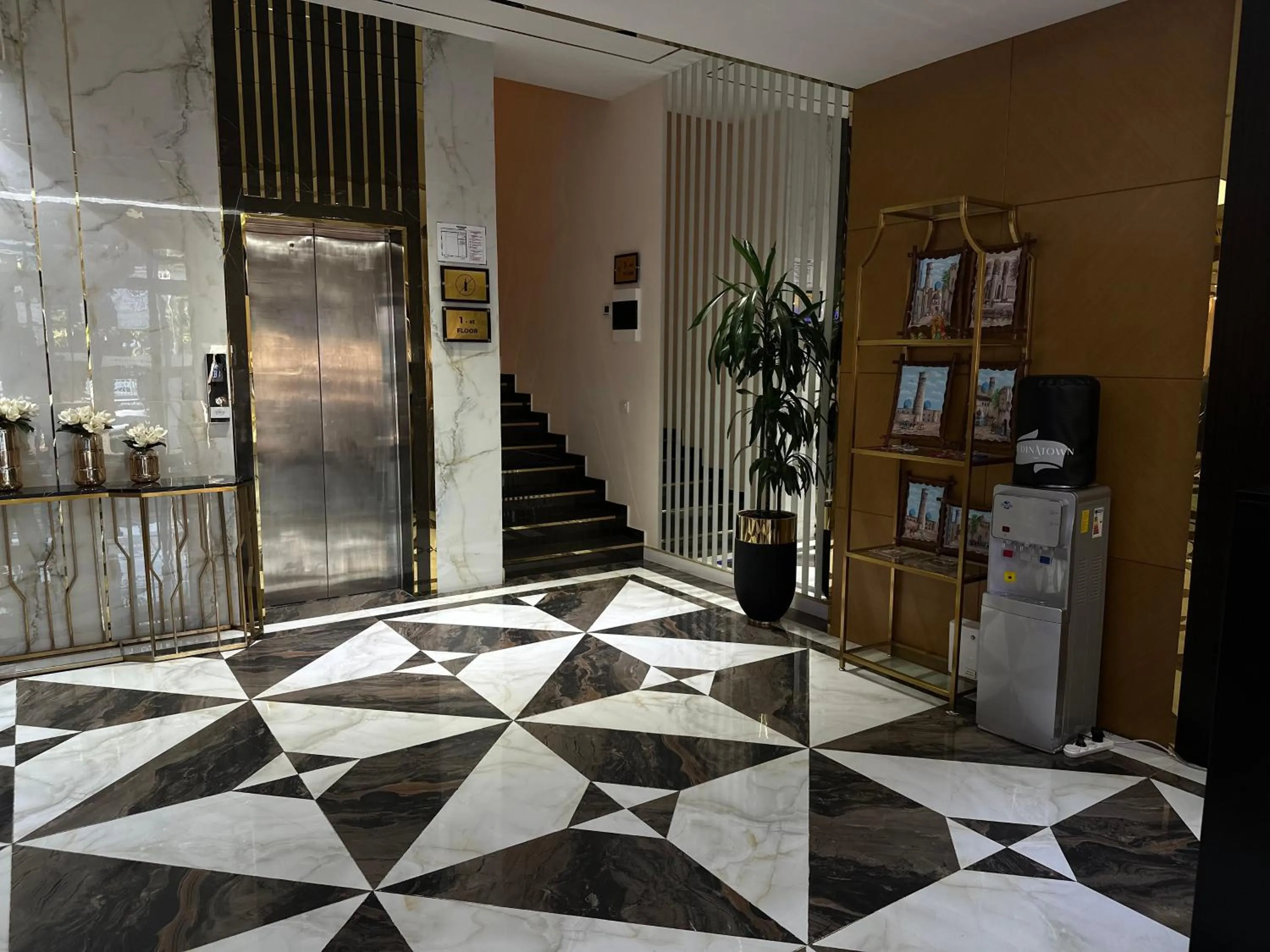 Lobby or reception in MedinaTown