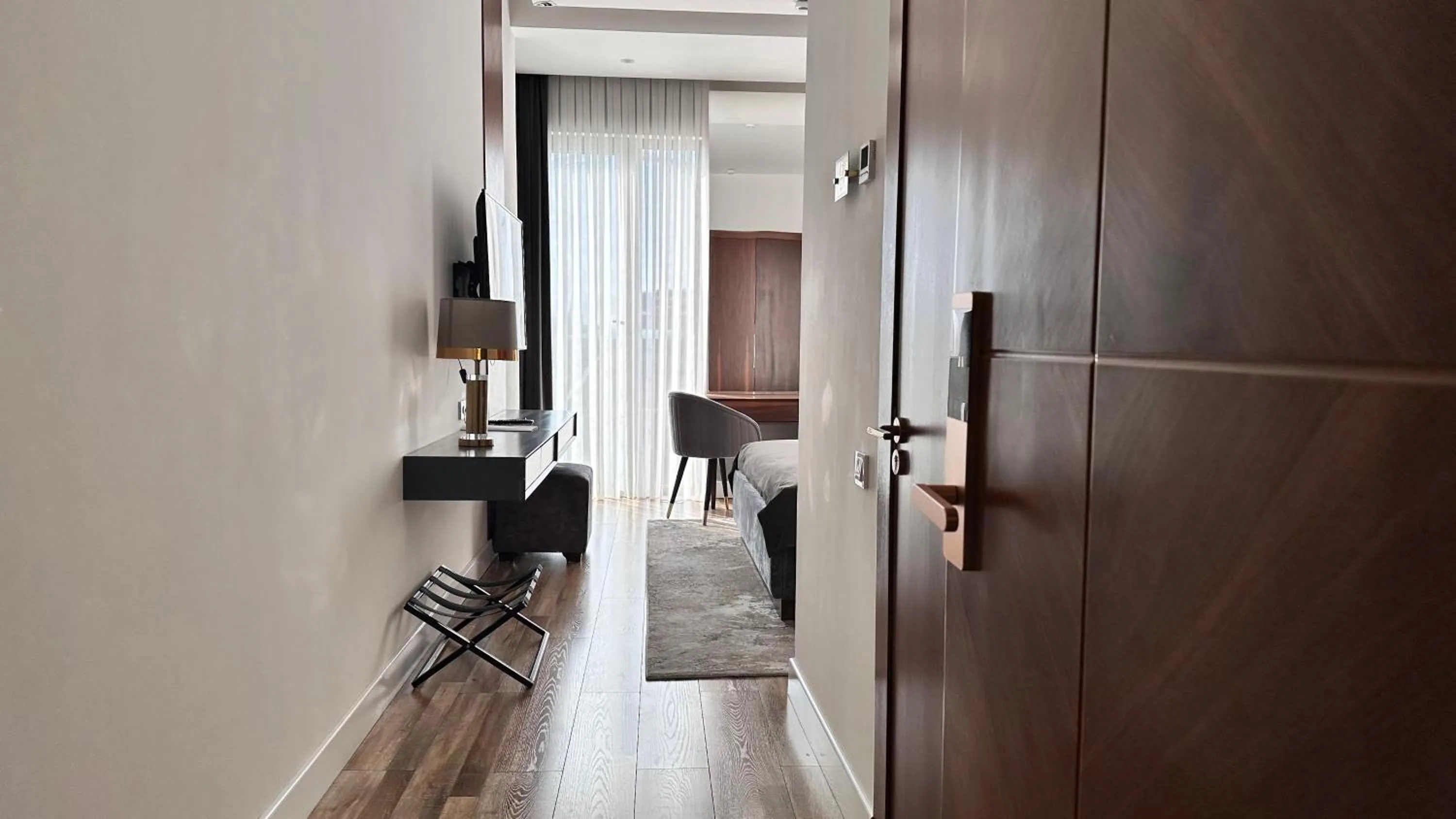 Photo of the whole room in MedinaTown