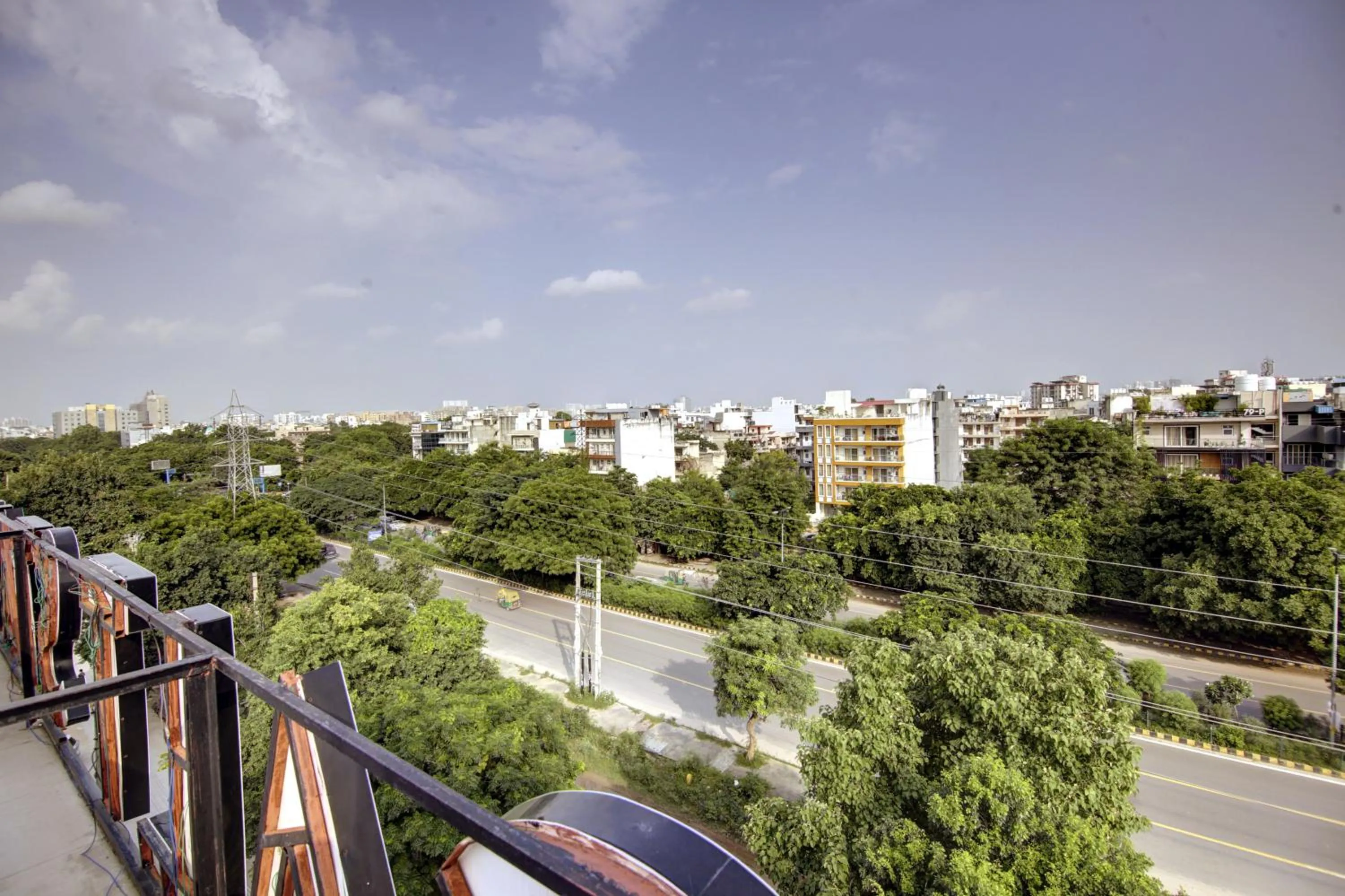 Property building in Saltstayz Select - Unitech Cyber Park