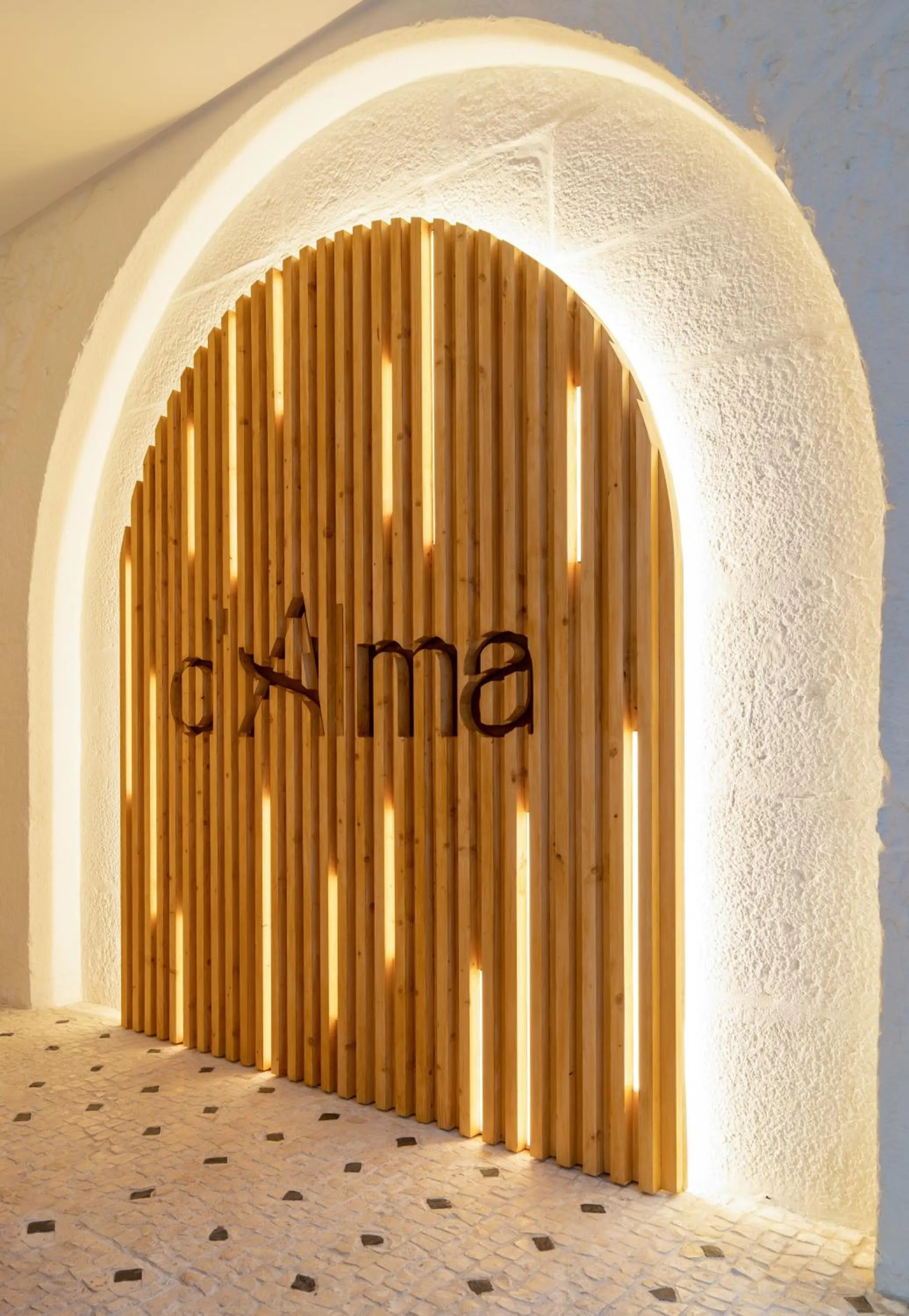 Logo/Certificate/Sign in d'ALMA Boutique Hotel