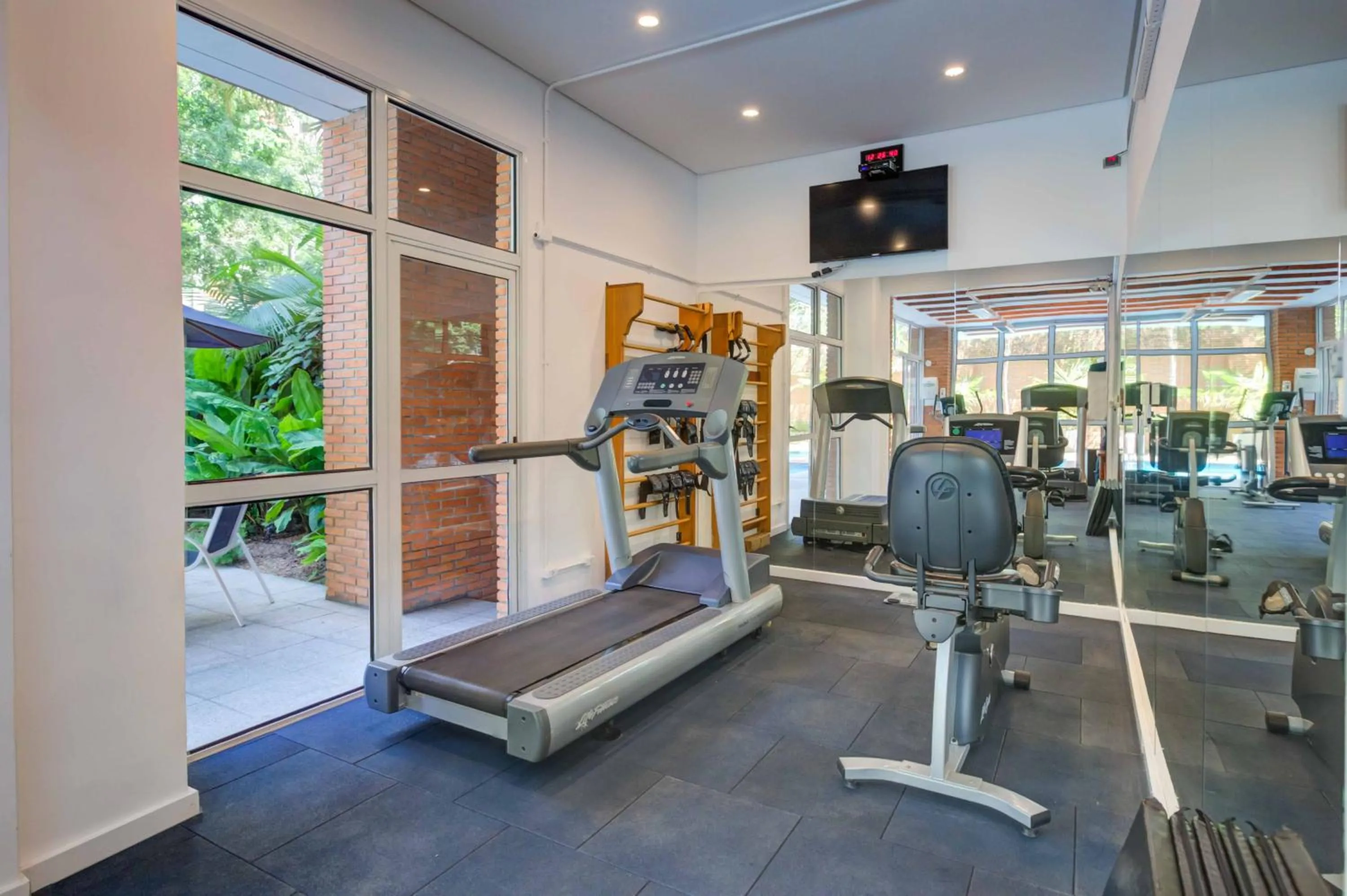 Fitness centre/facilities in Roomo Etoile GeorgeV Jardins Residencial