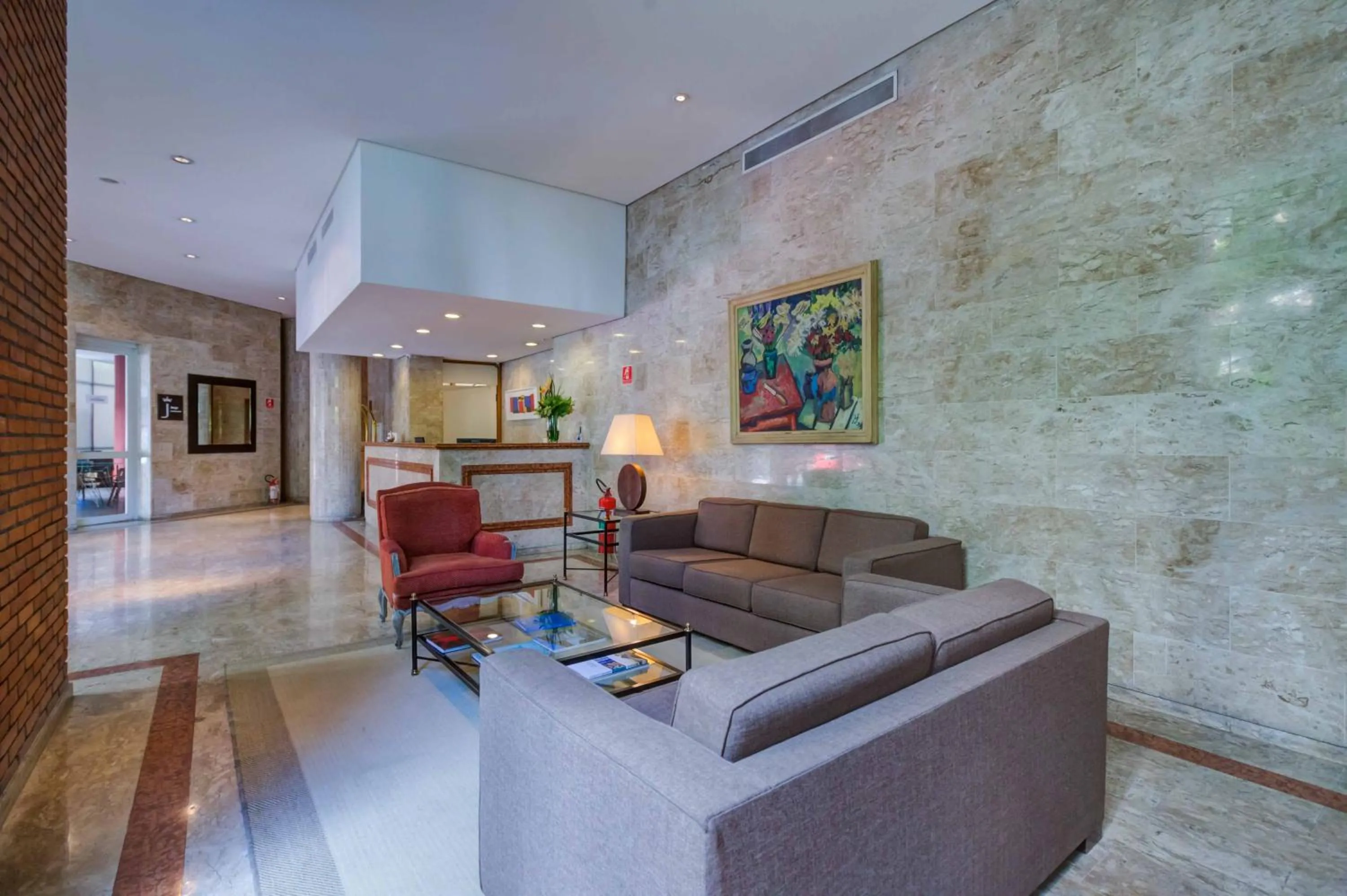 Lobby or reception in Roomo Etoile GeorgeV Jardins Residencial