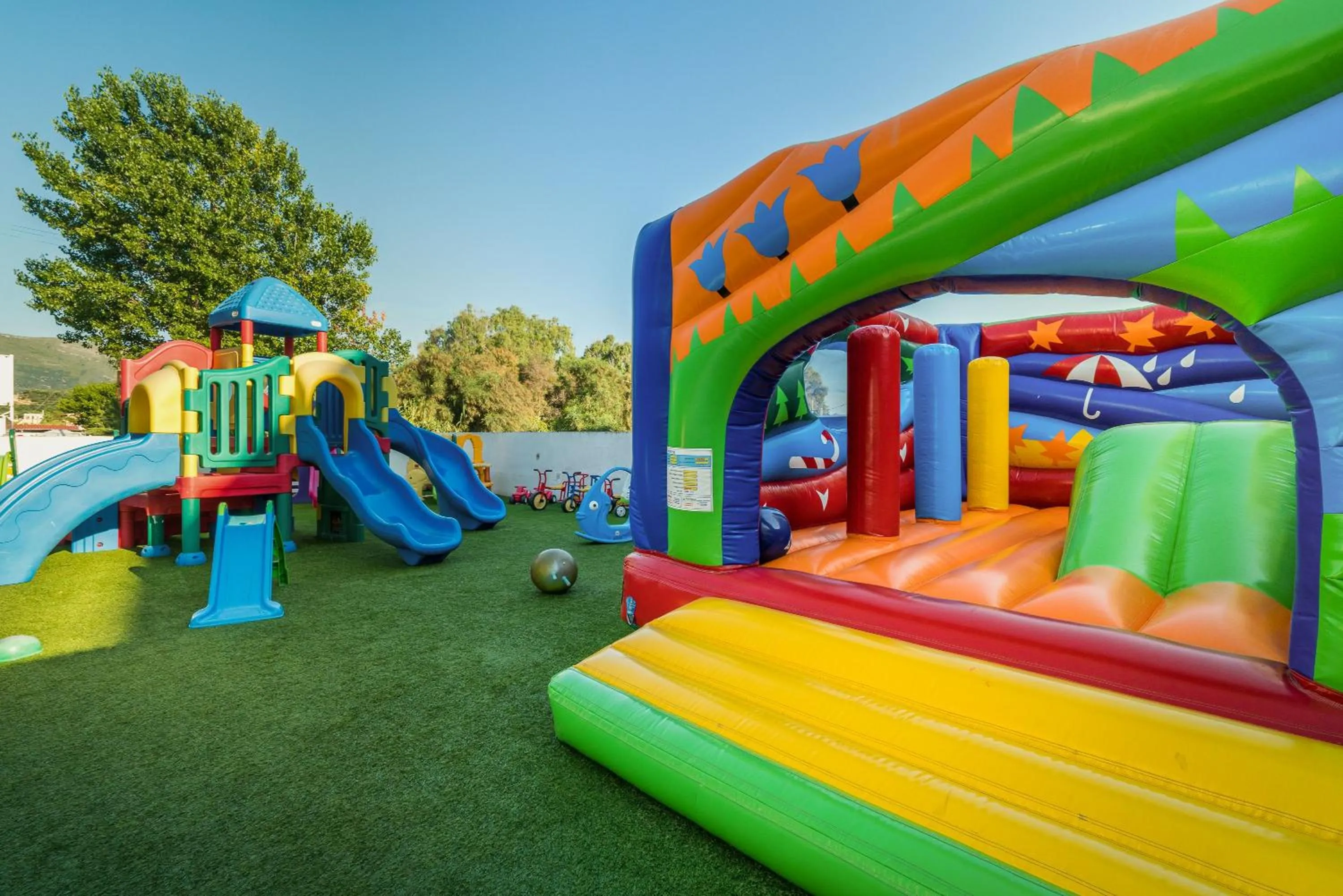 Children play ground in Galaxy Beach Resort BW Premier Collection