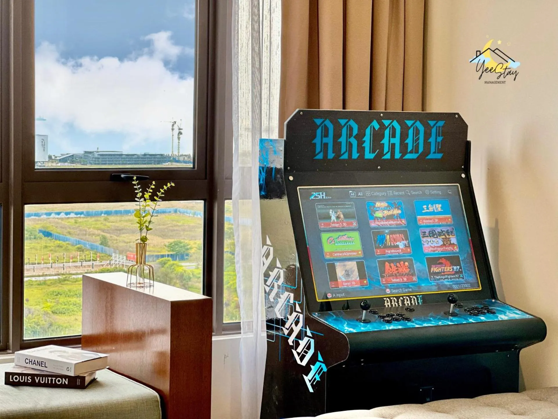 SeaView PoolView CityView BaliResidence Video game 5minJonker