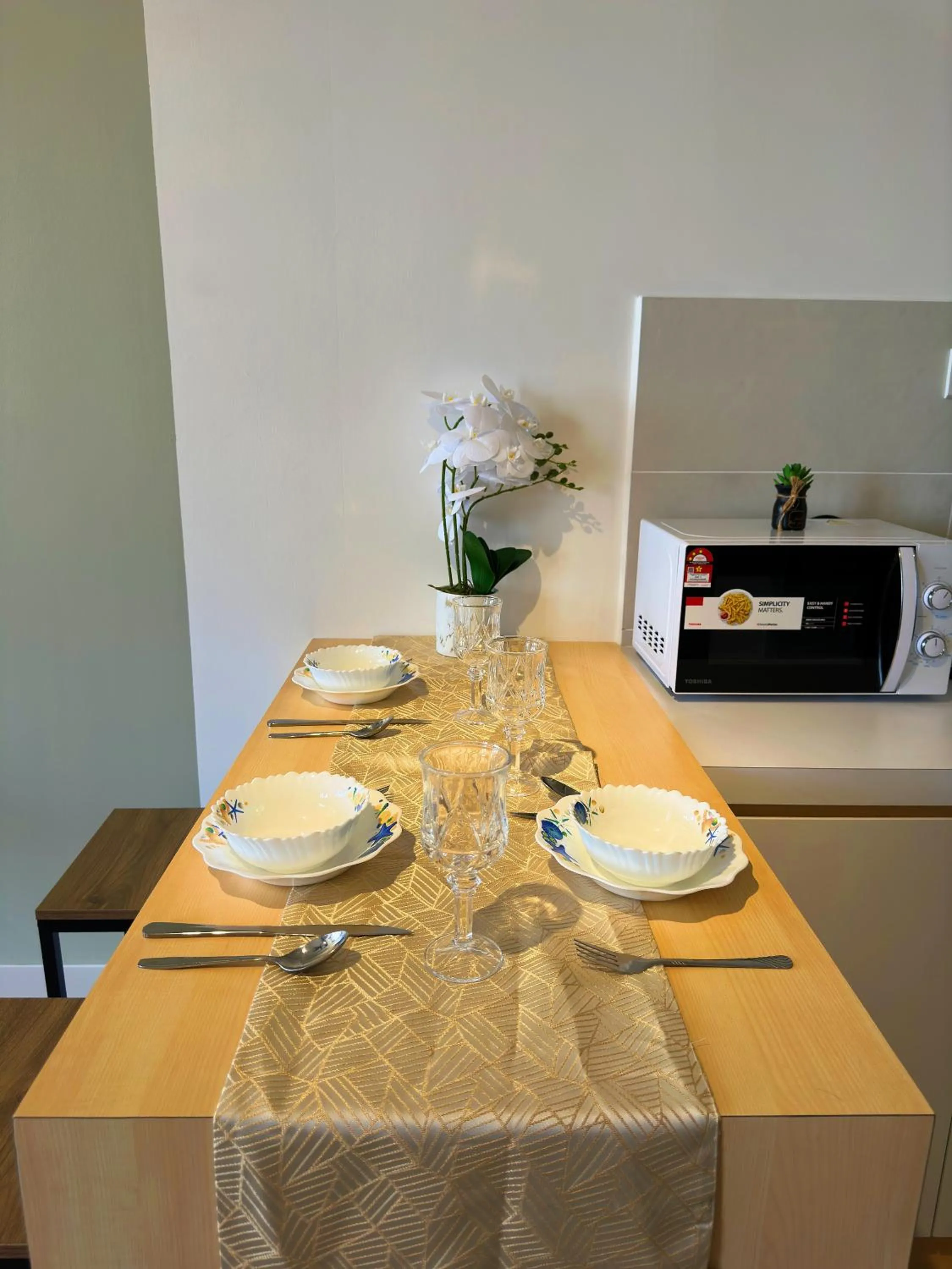 SeaView PoolView CityView BaliResidence Video game 5minJonker