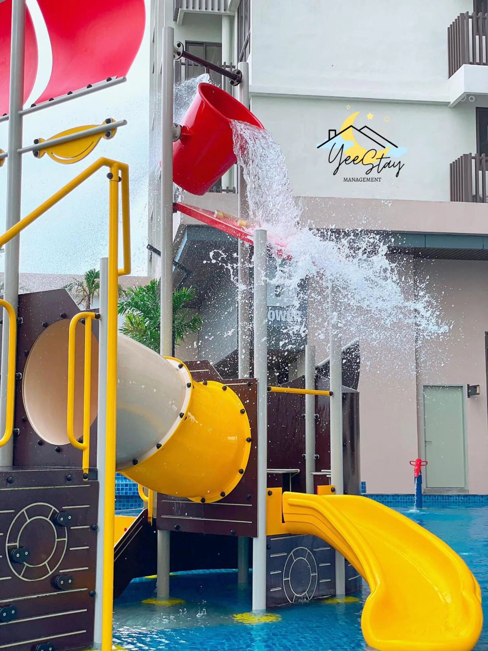 SeaView PoolView CityView BaliResidence Video game 5minJonker