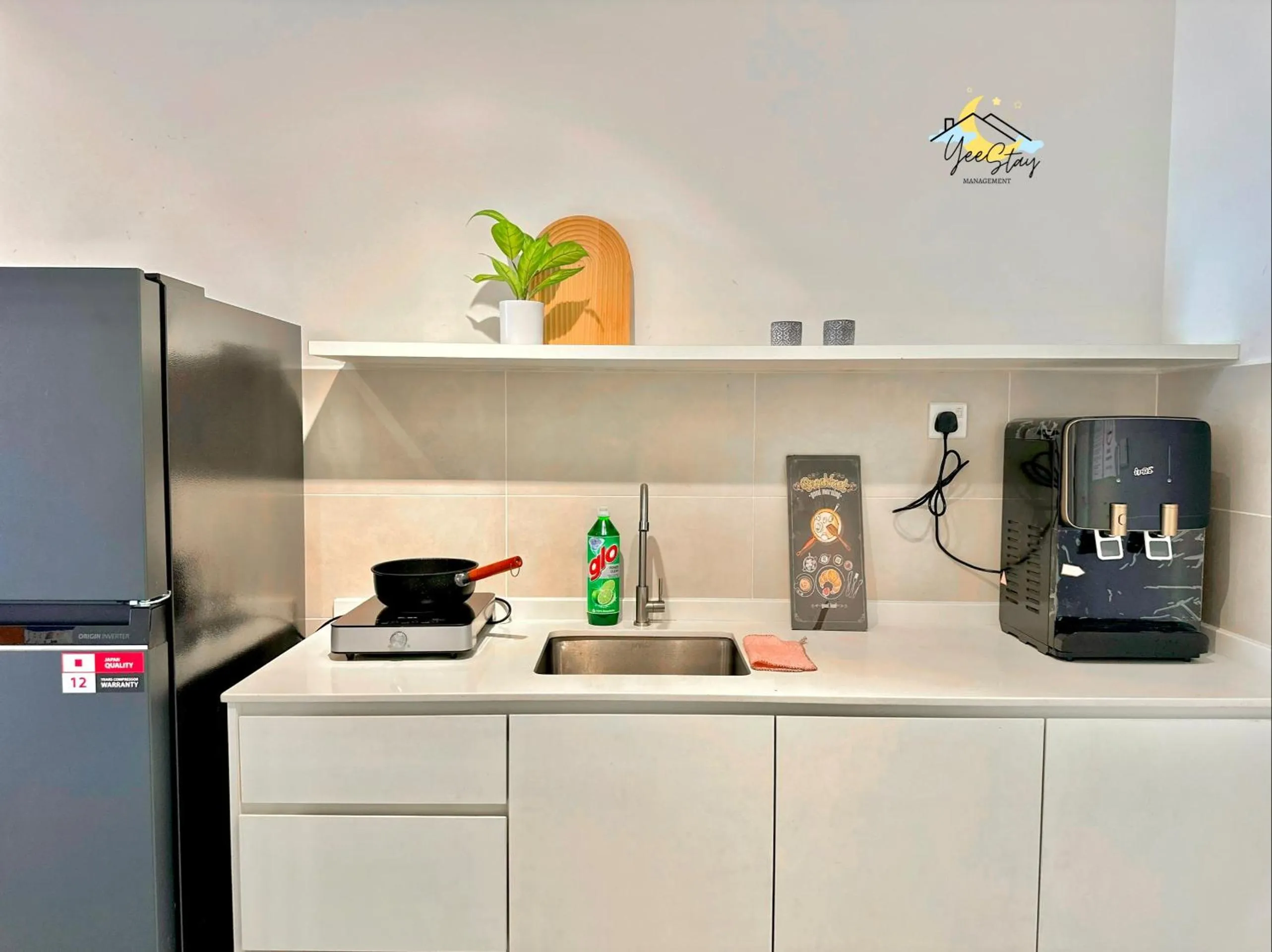 SeaView PoolView CityView BaliResidence Video game 5minJonker