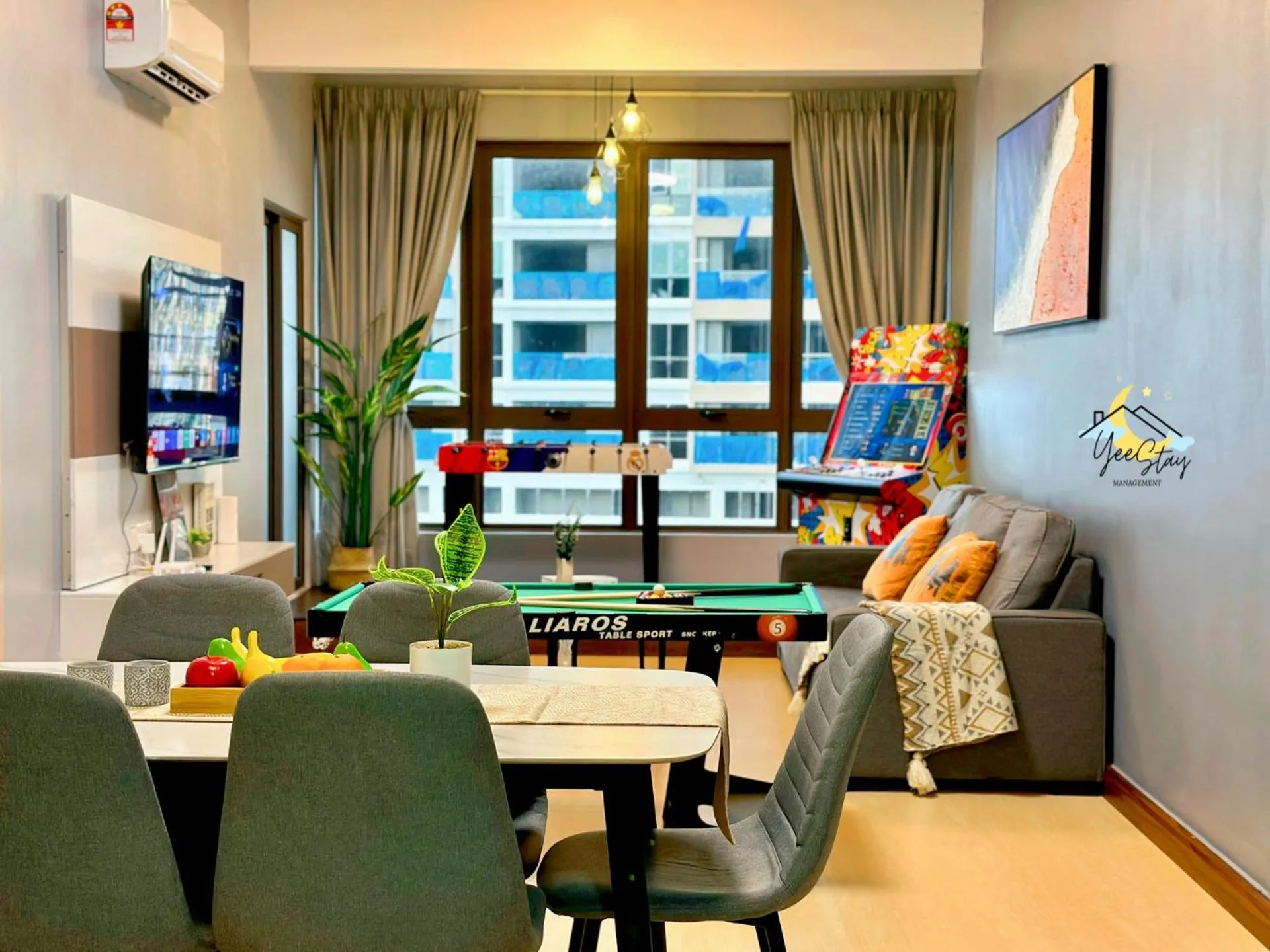 SeaView PoolView CityView BaliResidence Video game 5minJonker