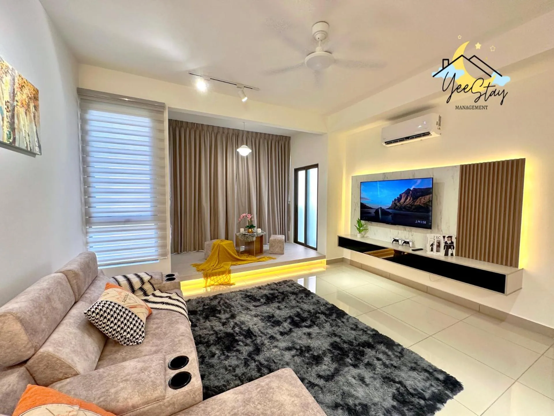 SeaView PoolView CityView BaliResidence Video game 5minJonker