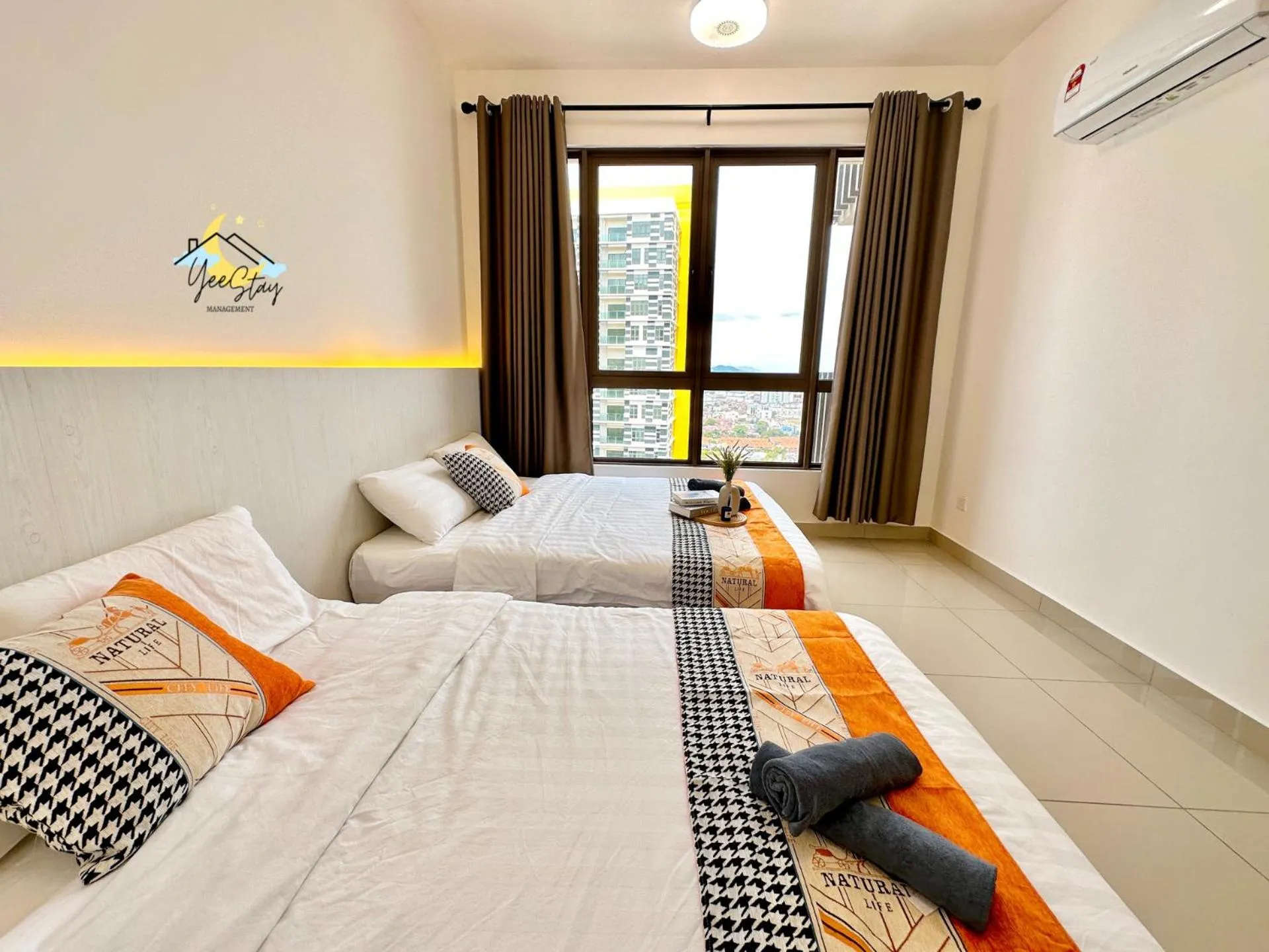 Bed in SeaView PoolView CityView BaliResidence Video game 5minJonker