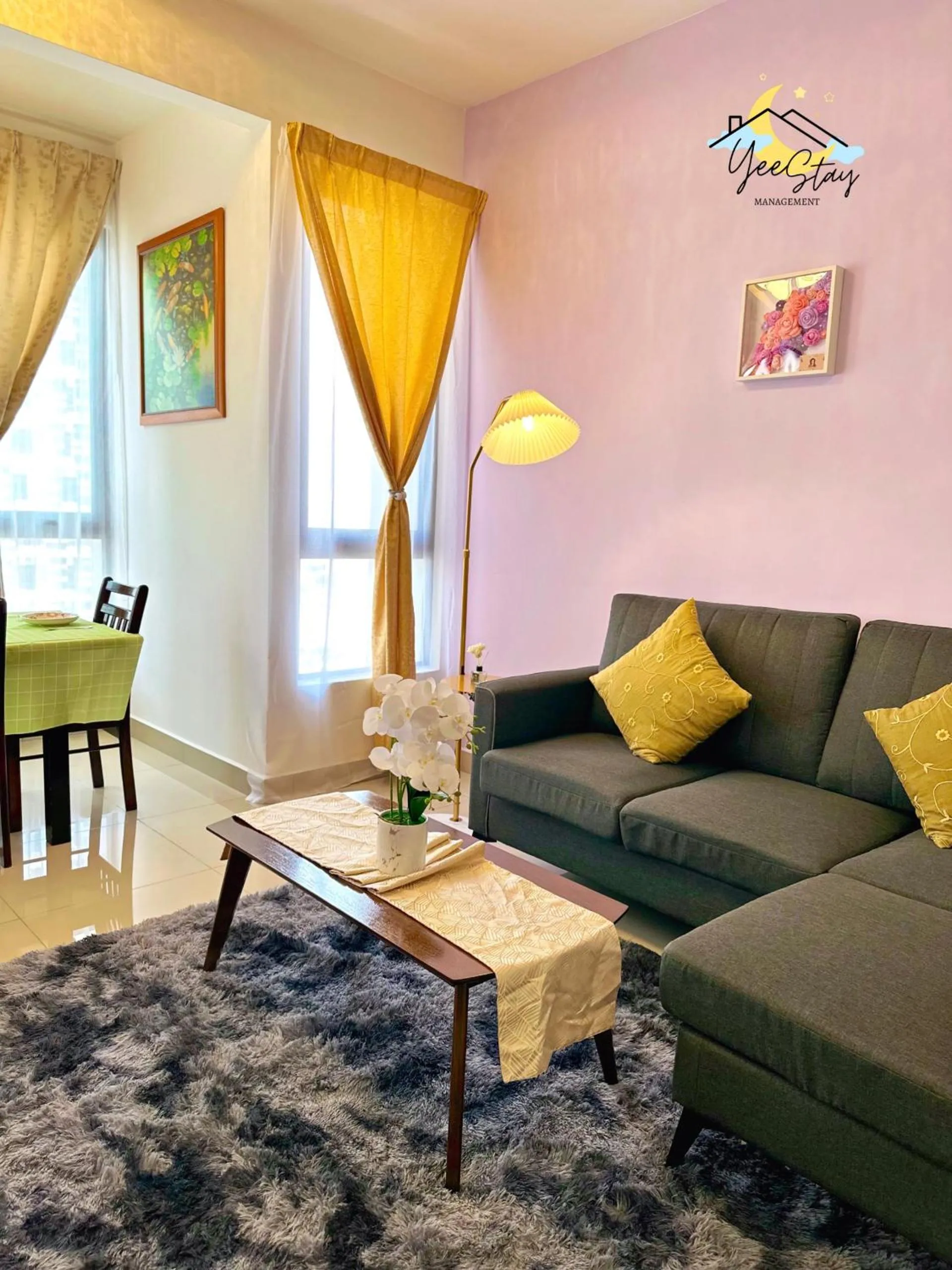 SeaView PoolView CityView BaliResidence Video game 5minJonker