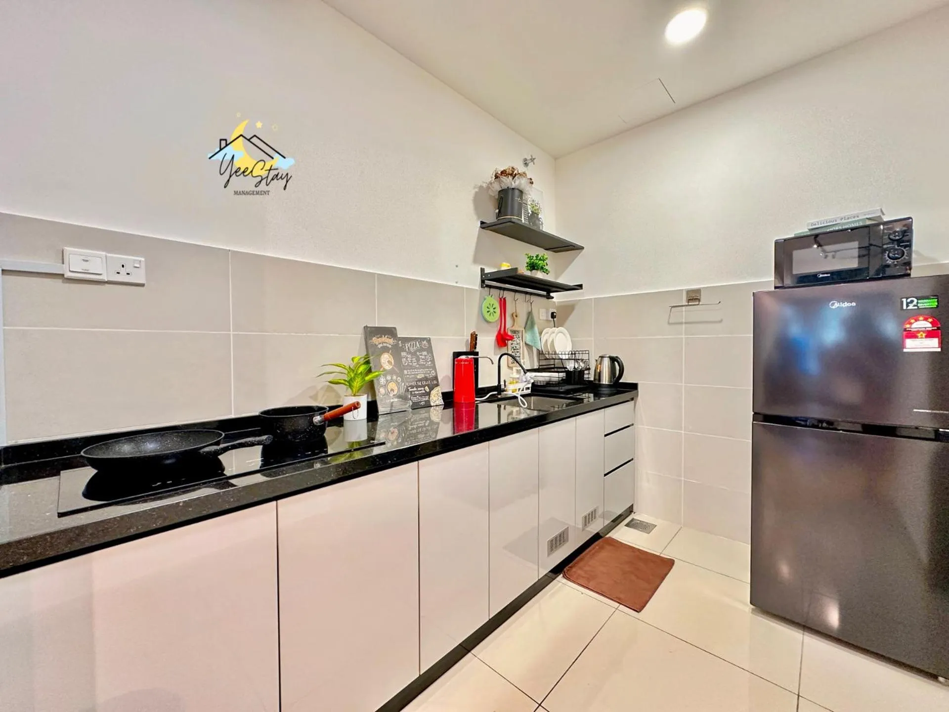 SeaView PoolView CityView BaliResidence Video game 5minJonker