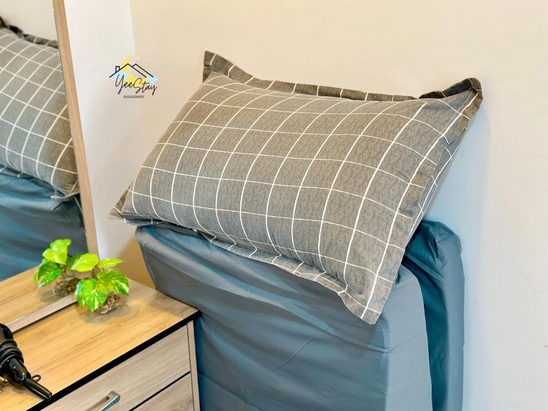 Bed in SeaView PoolView CityView BaliResidence Video game 5minJonker