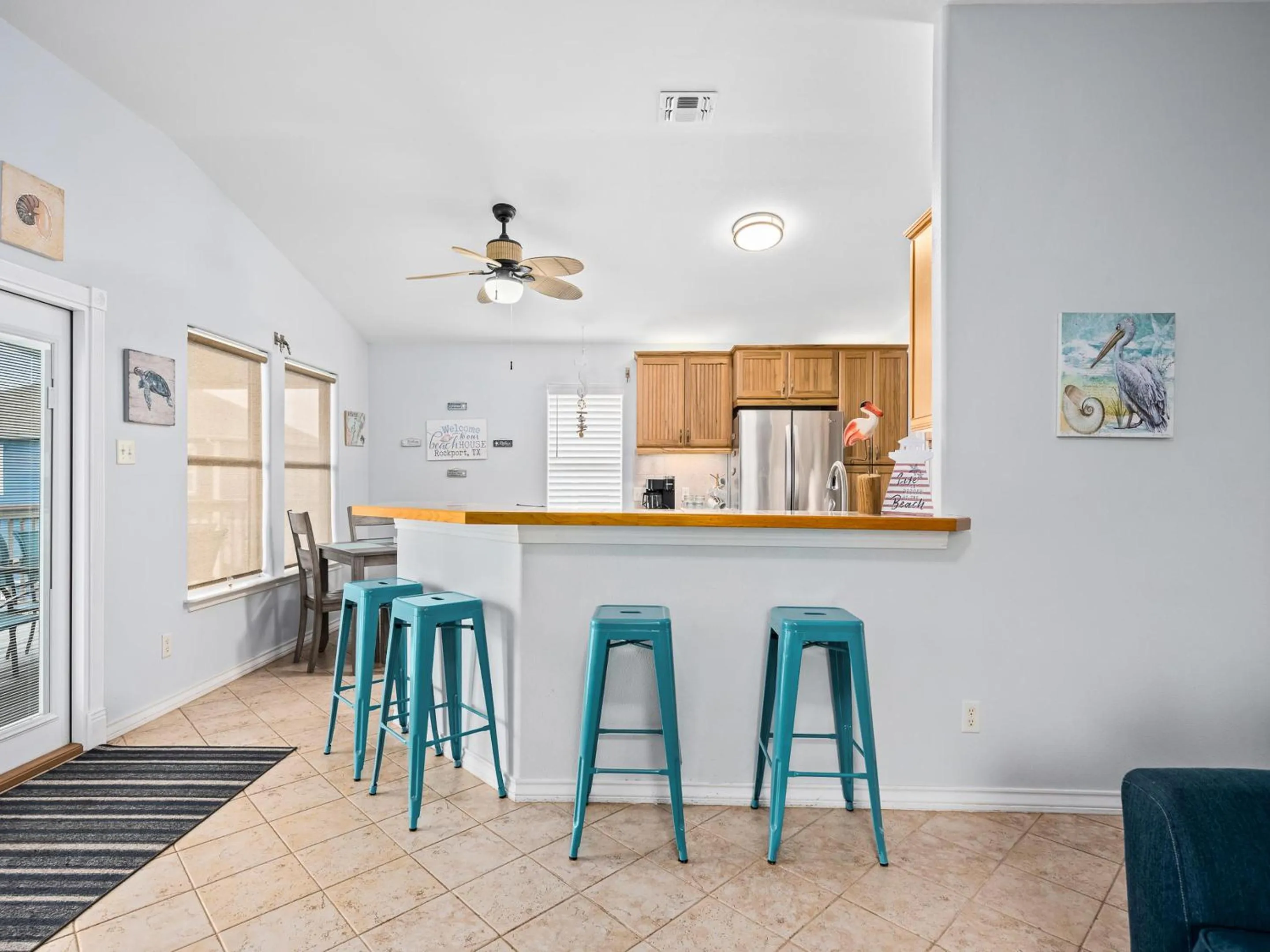 Property building in Sandy Pants Beach House