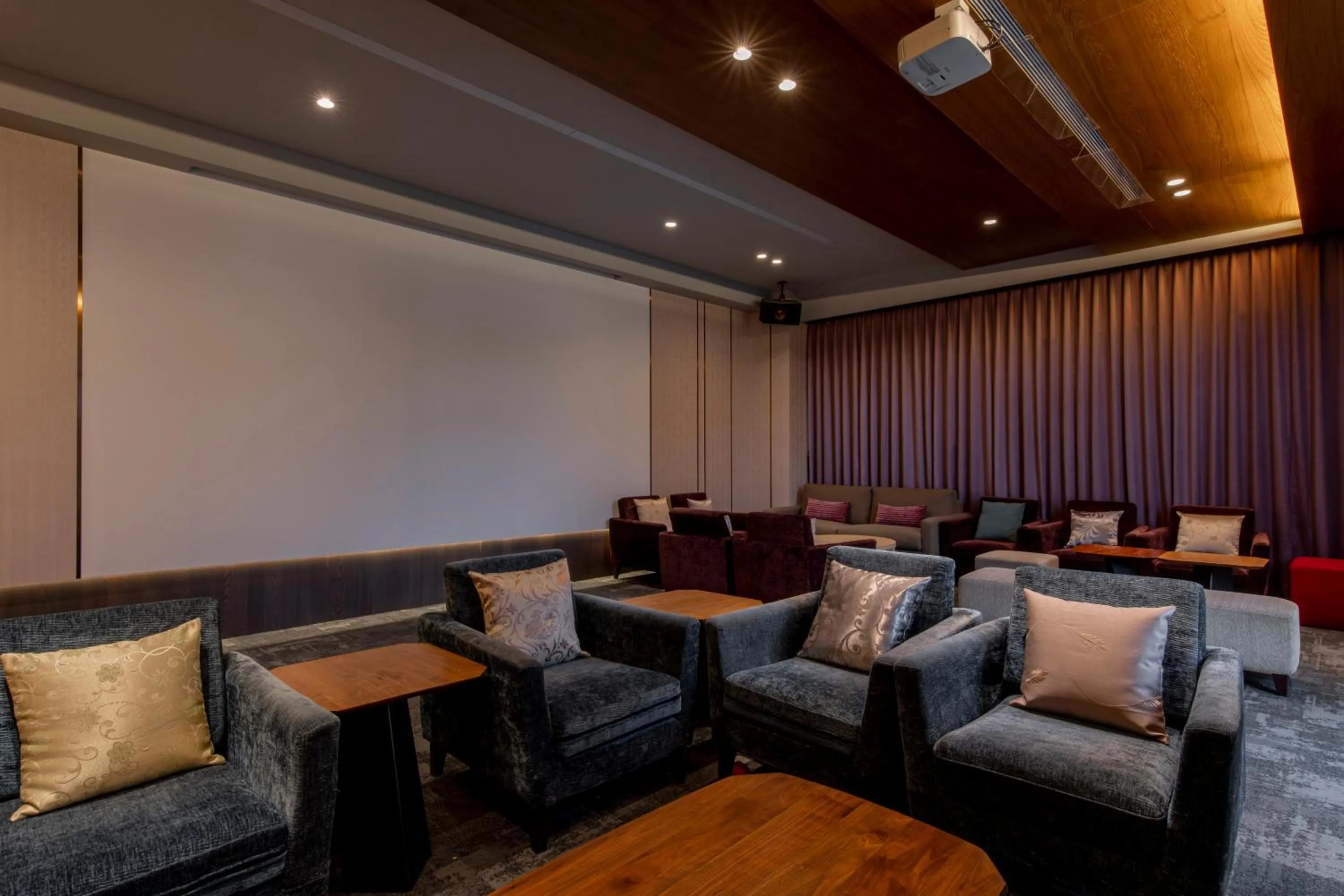 Banquet/Function facilities in In Joy Hotel