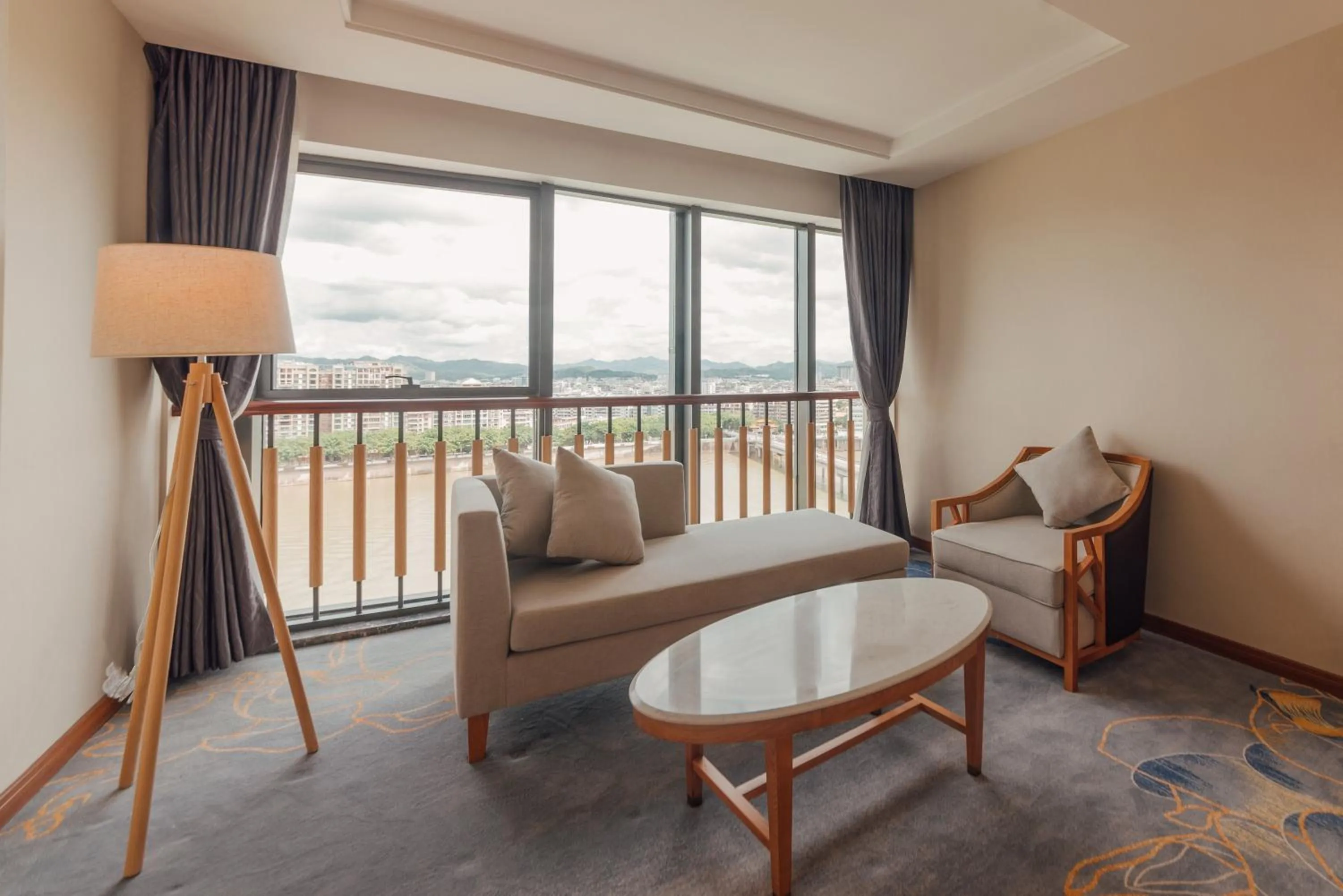 White Swan Guest House MeiZhou