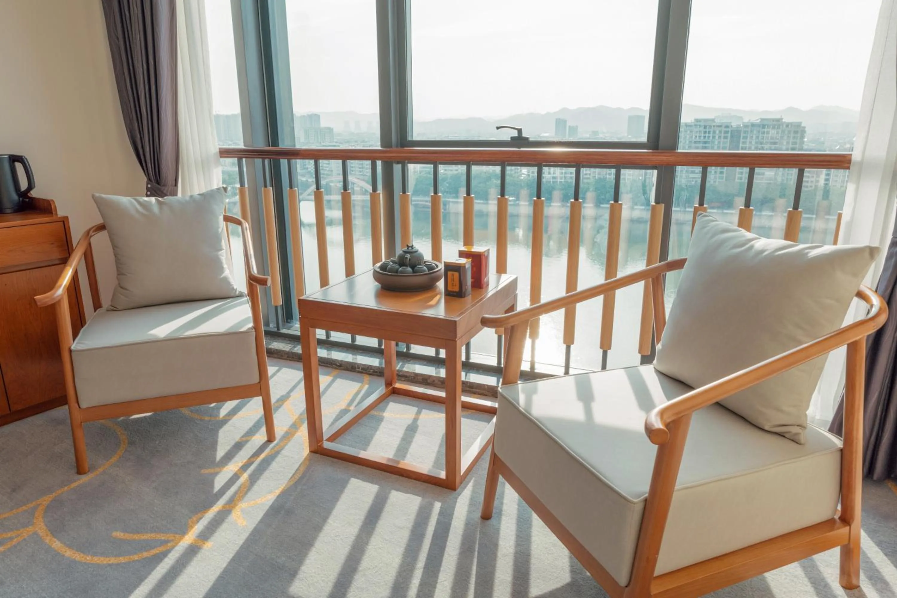 White Swan Guest House MeiZhou