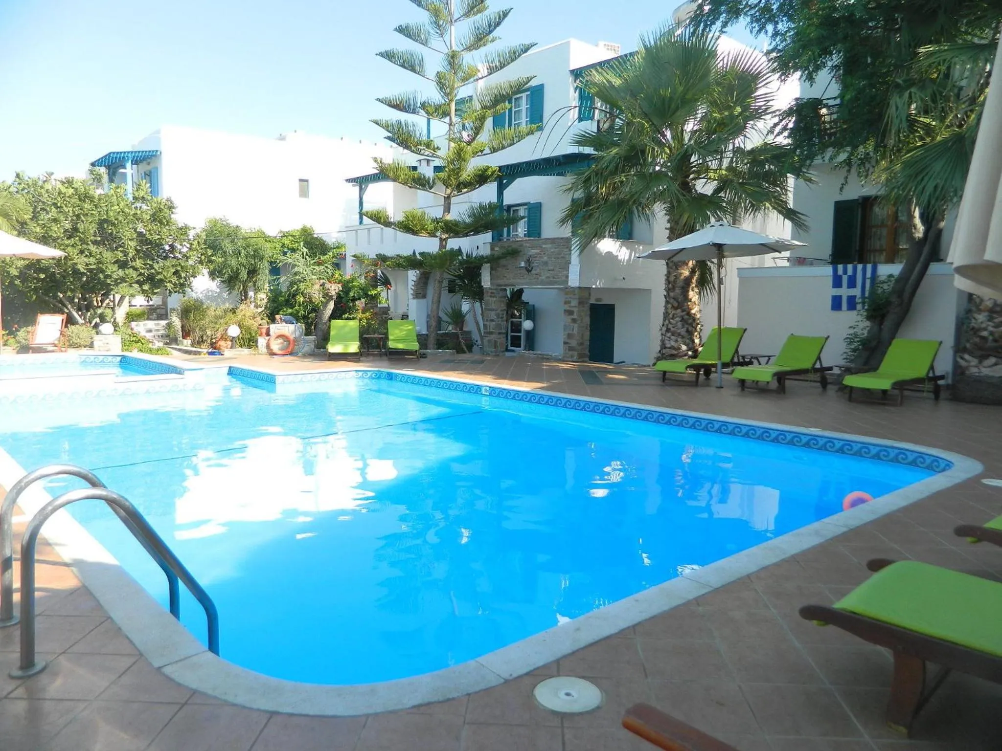 Swimming pool in Ioanna Apartments