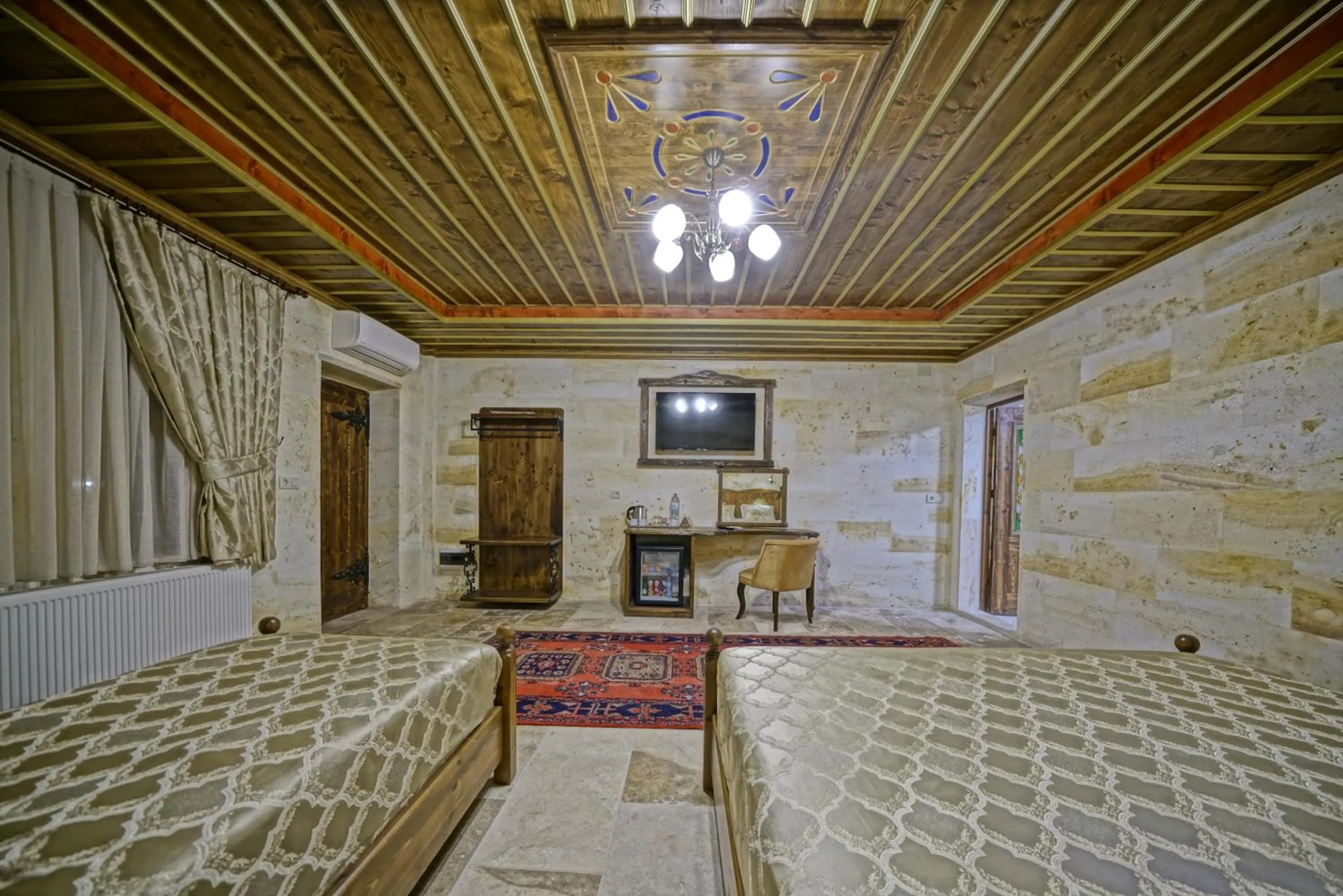 Photo of the whole room, Bed in Zultanite Cappadocia Hotel