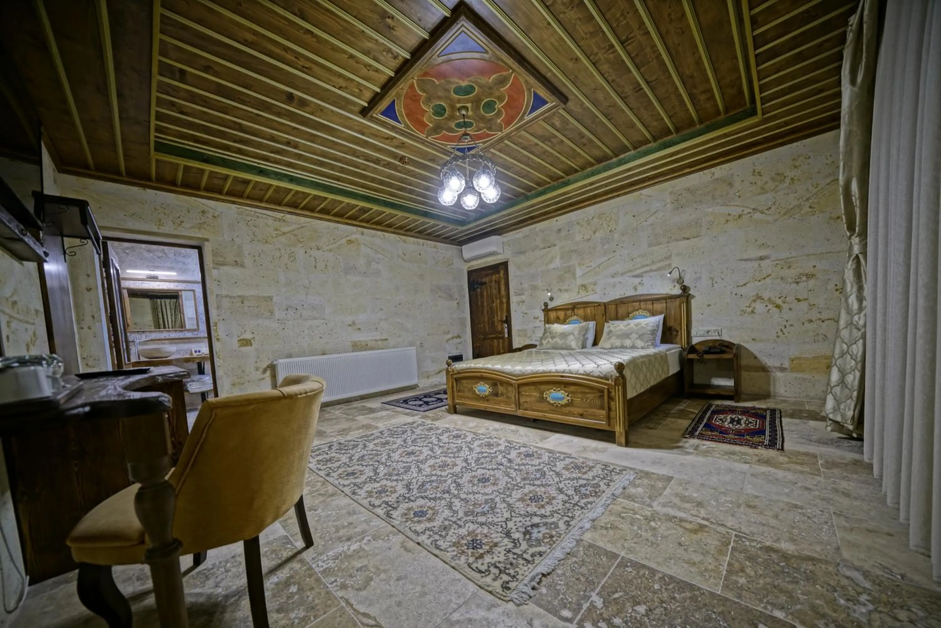 Photo of the whole room, Bed in Zultanite Cappadocia Hotel