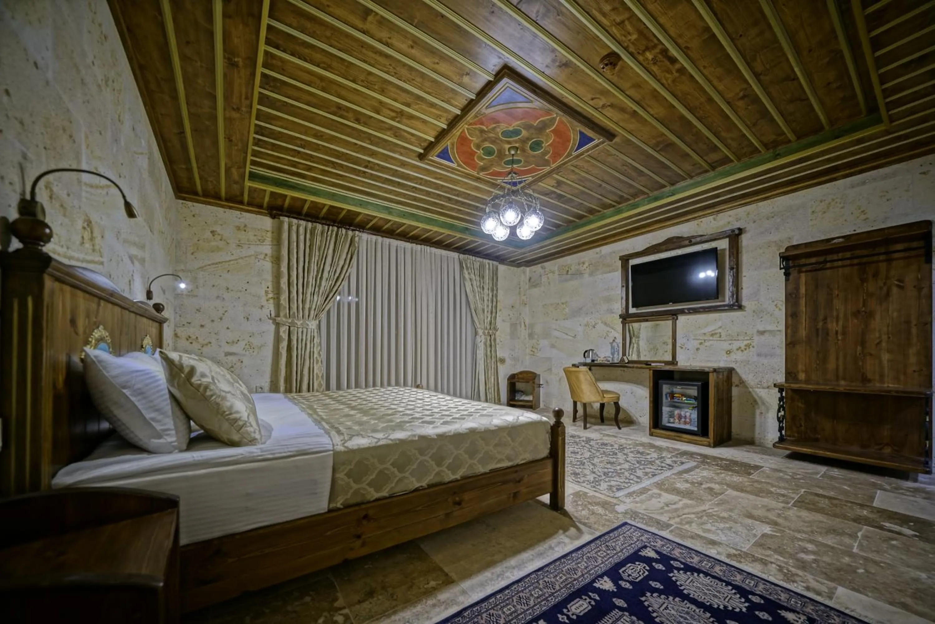 Photo of the whole room, Bed in Zultanite Cappadocia Hotel