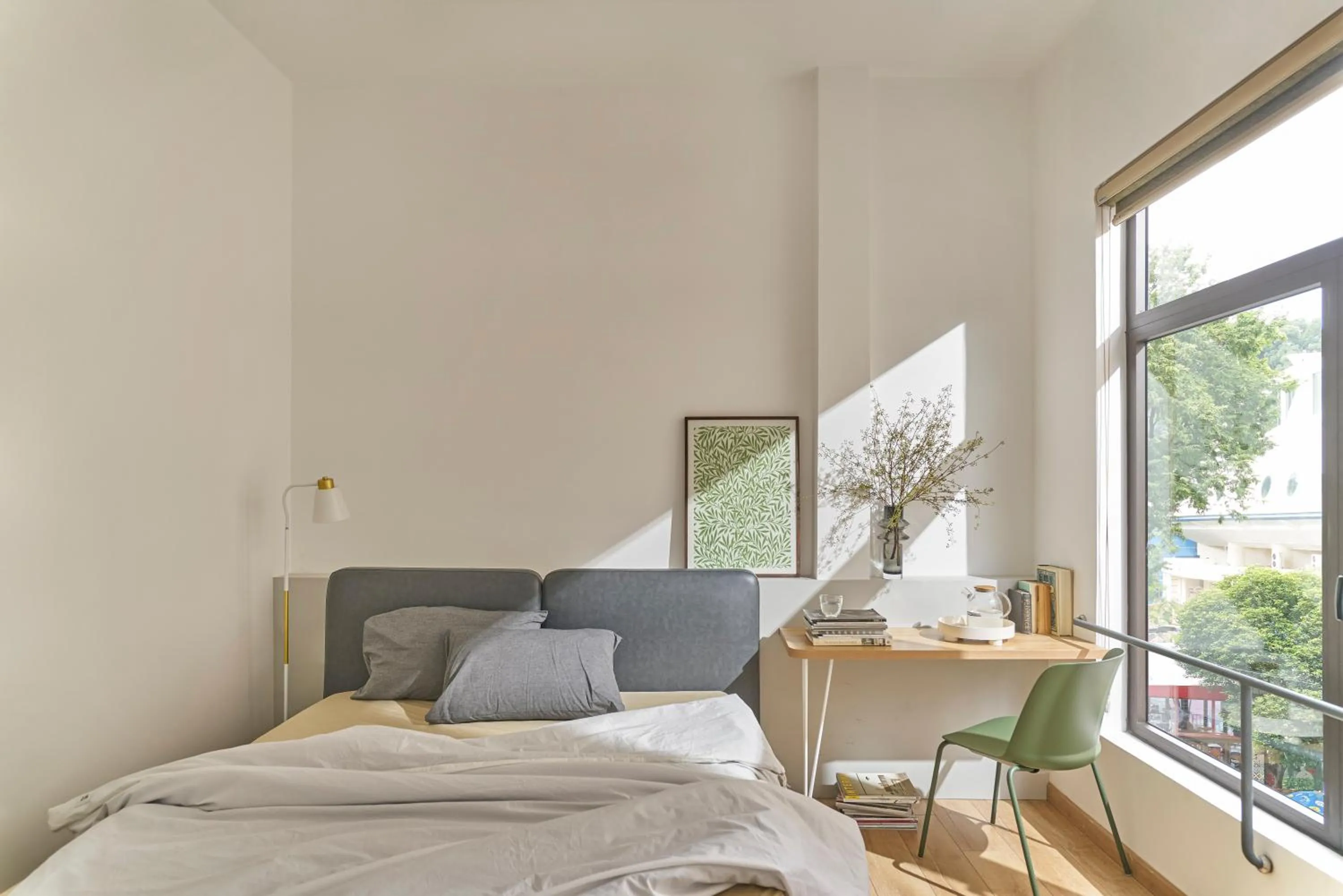 Bed in Express by M Village Nguyễn Du