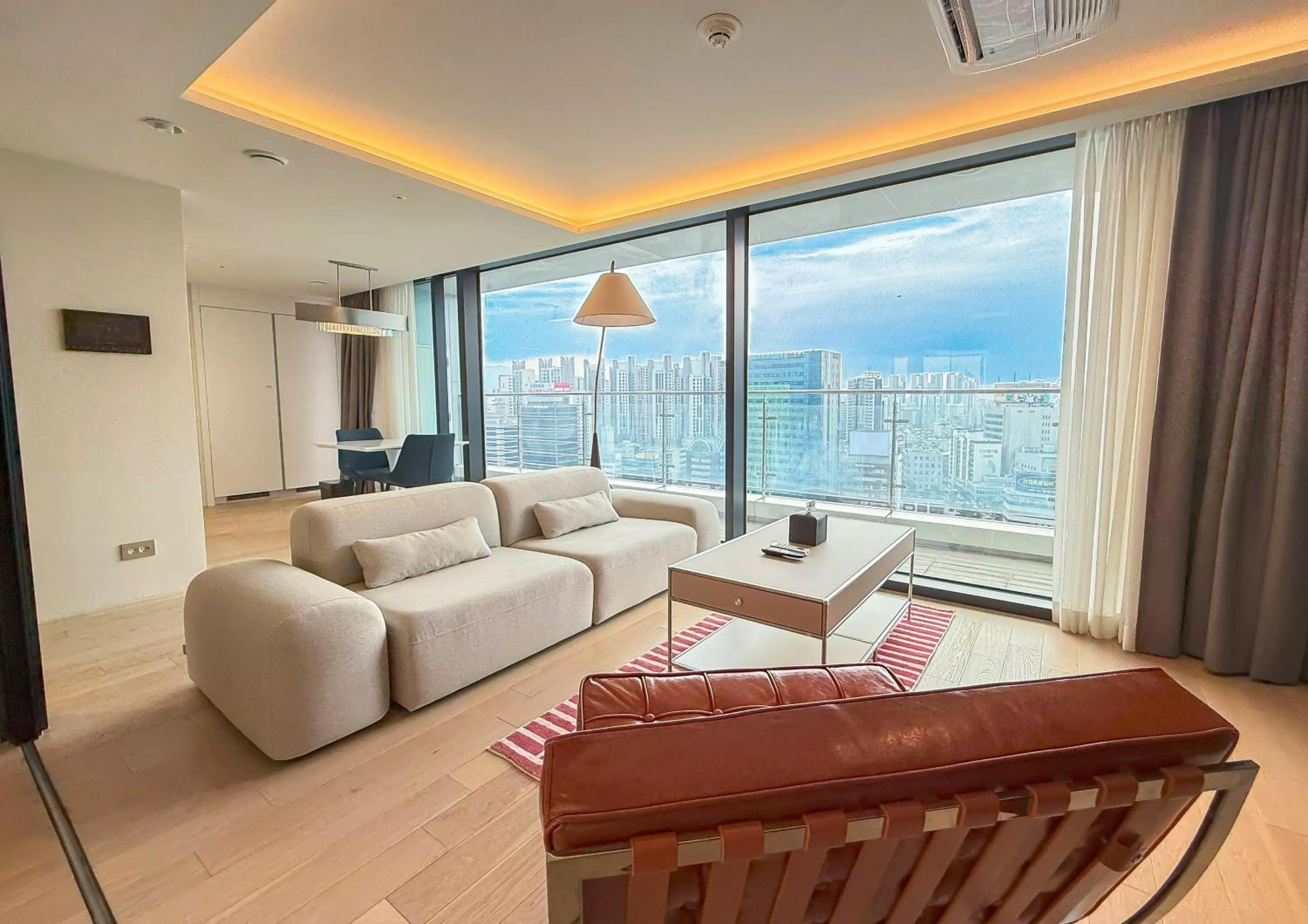 Living room in UH FLAT Signature DAEGU