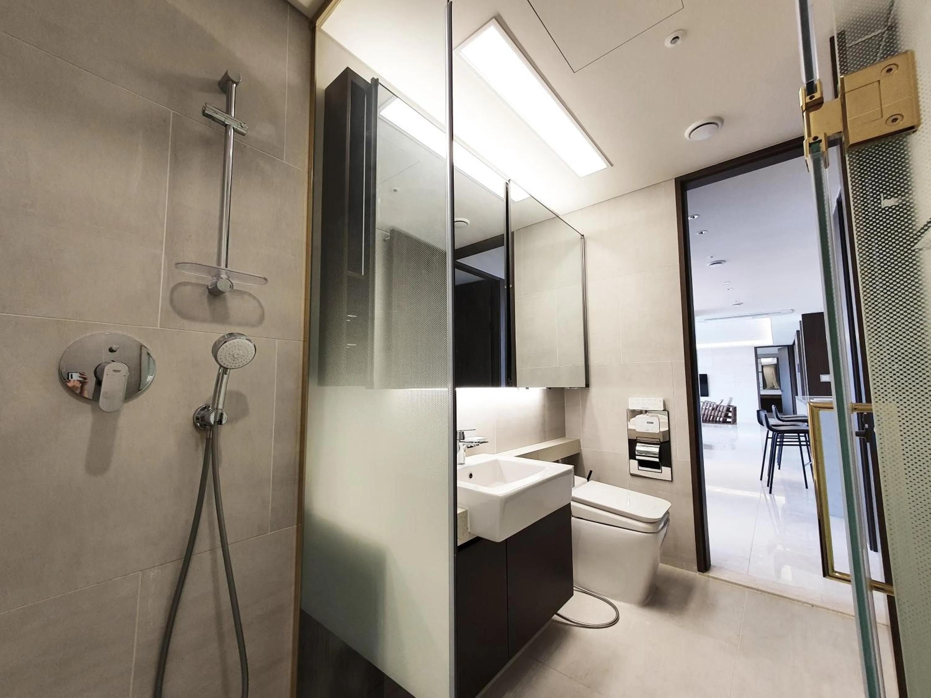 Shower in UH FLAT Signature DAEGU