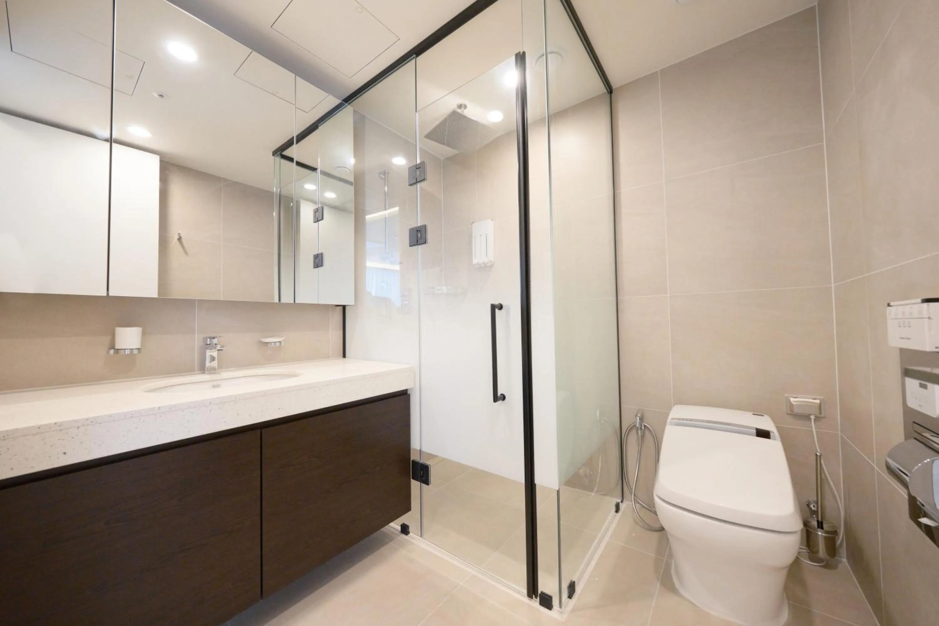 Shower in UH FLAT Signature DAEGU