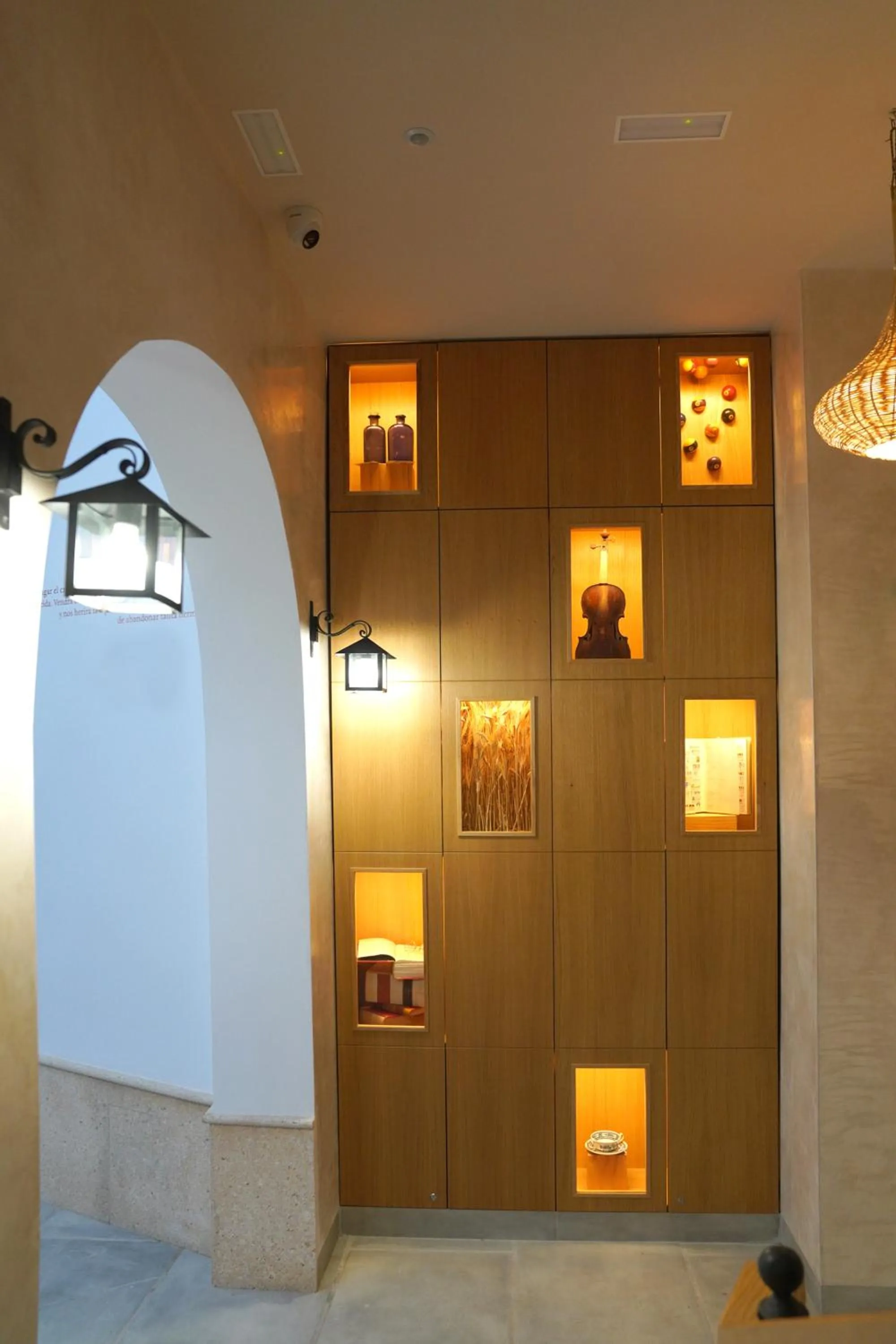 Decorative detail in CASA DE LA VEGA SUITES