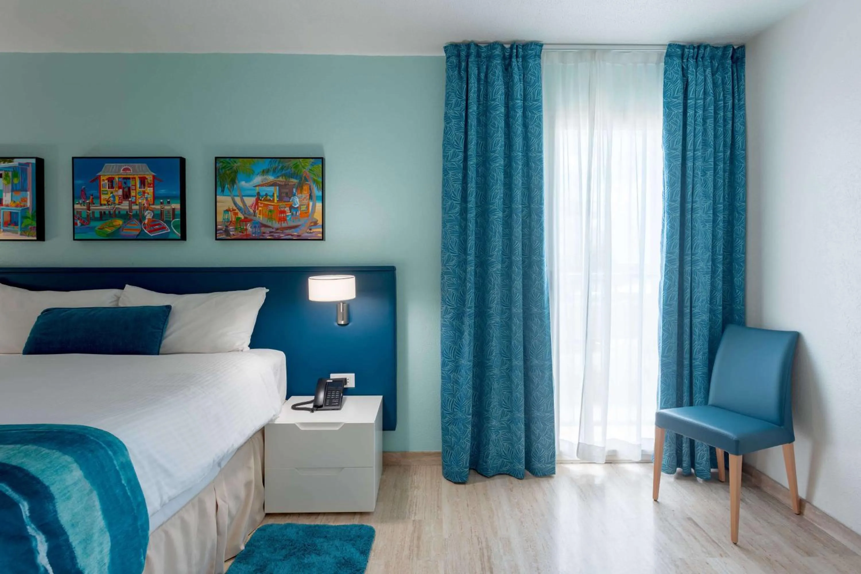 Bedroom, Bed in Royal Islander Club Resort La Plage