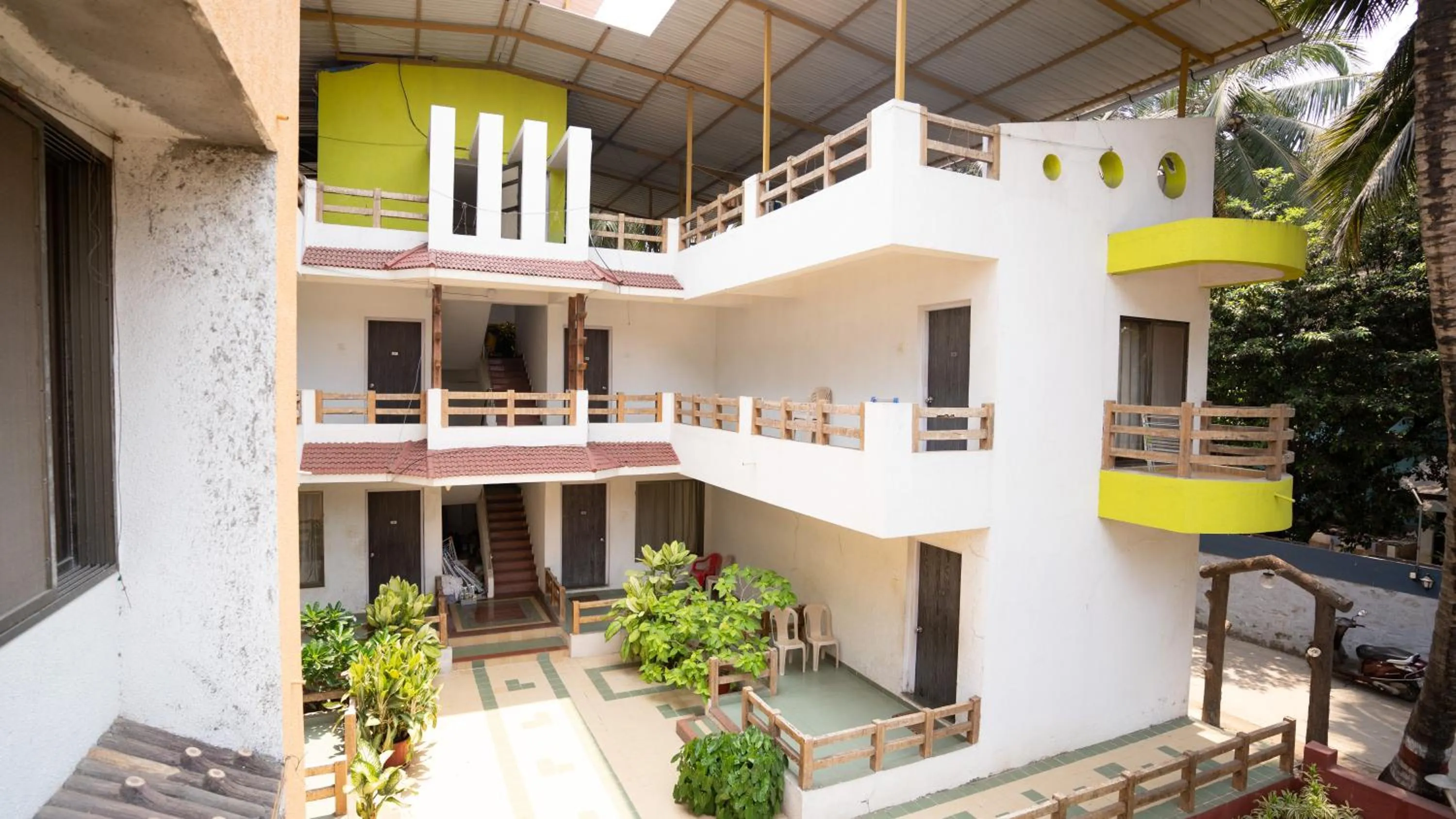 Facade/entrance in Ruturaj Inn Alibag