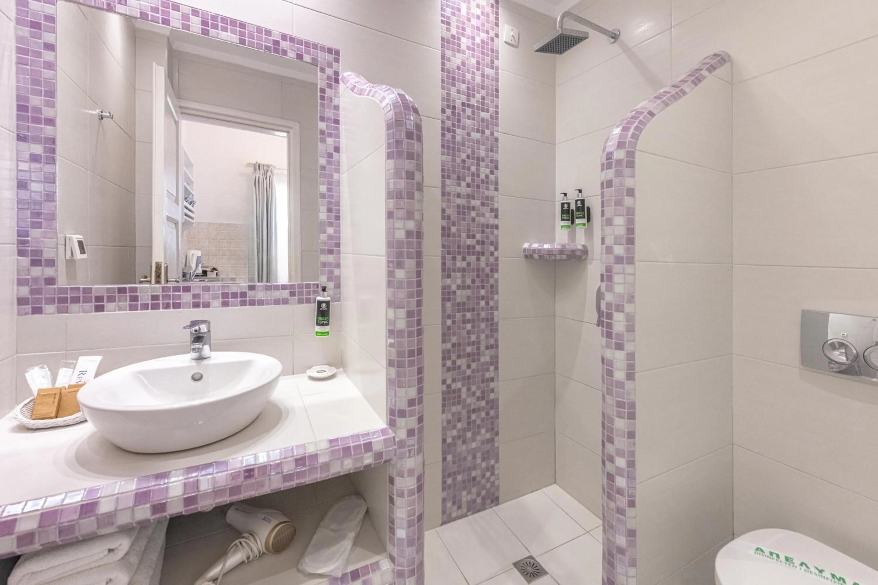 Reverie Santorini Hotel