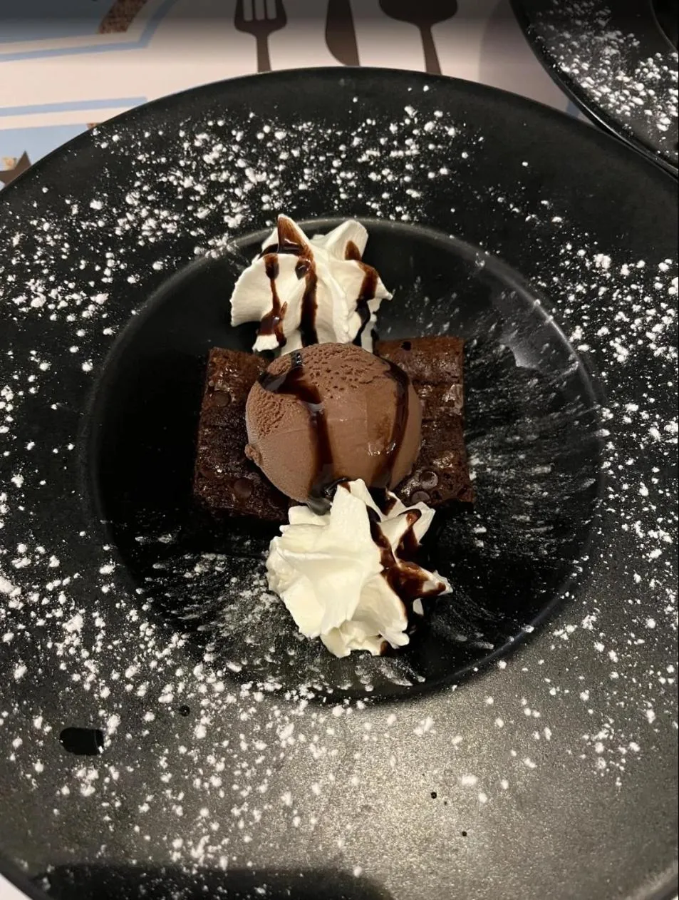 Restaurant/places to eat in Castro Hotel