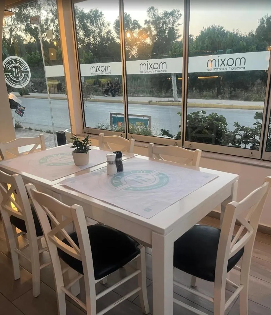 Property building in Castro Hotel