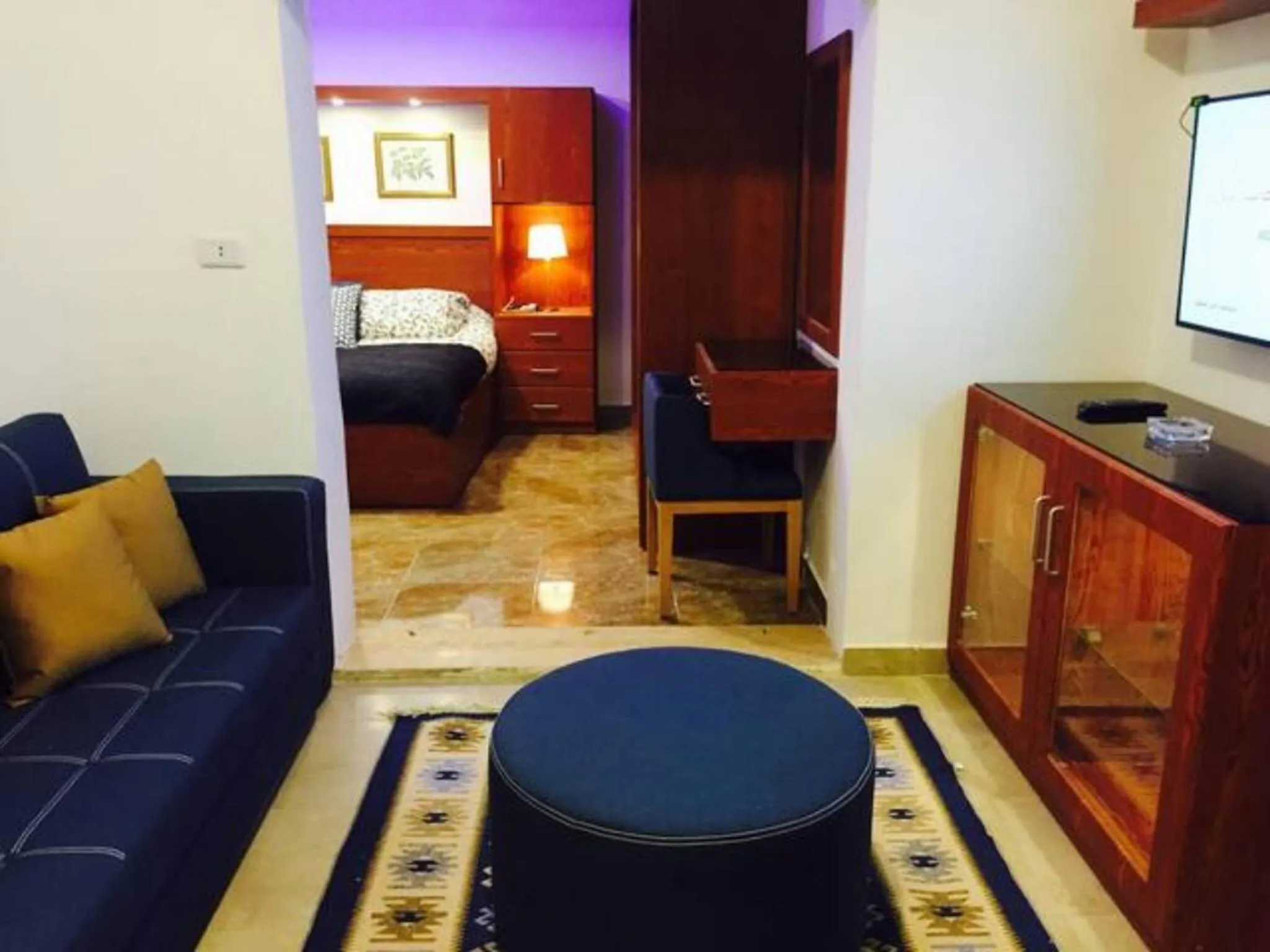 Bed in The Royal Luxury Lion Patio