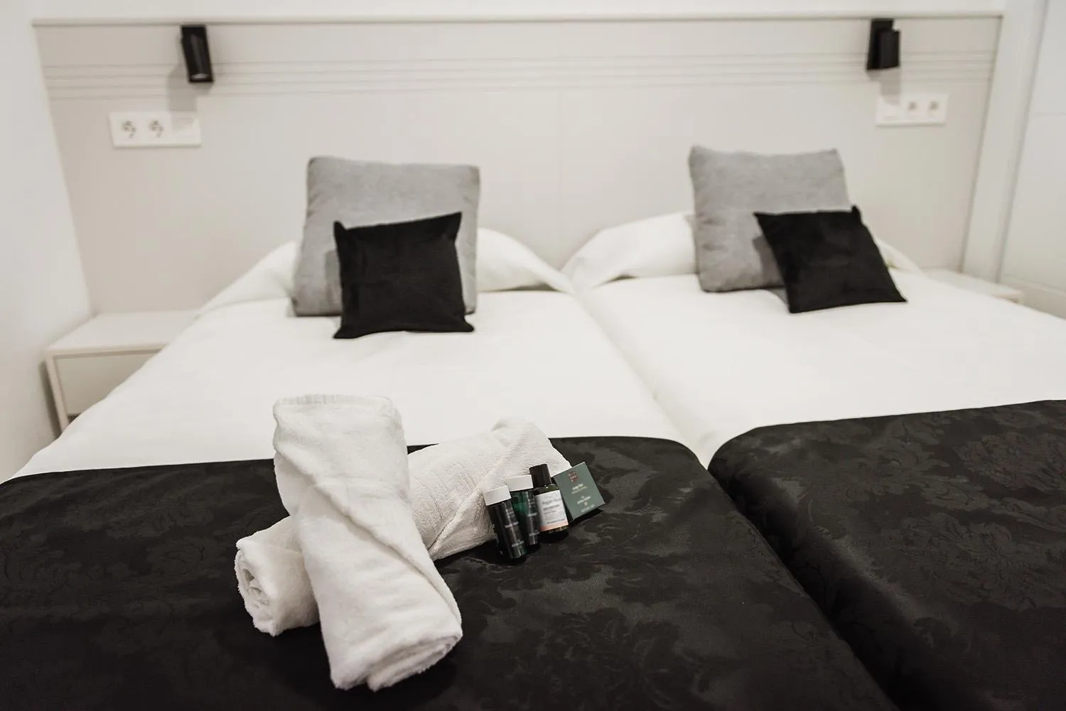 Bed in Nacavi Albir Aparthotel