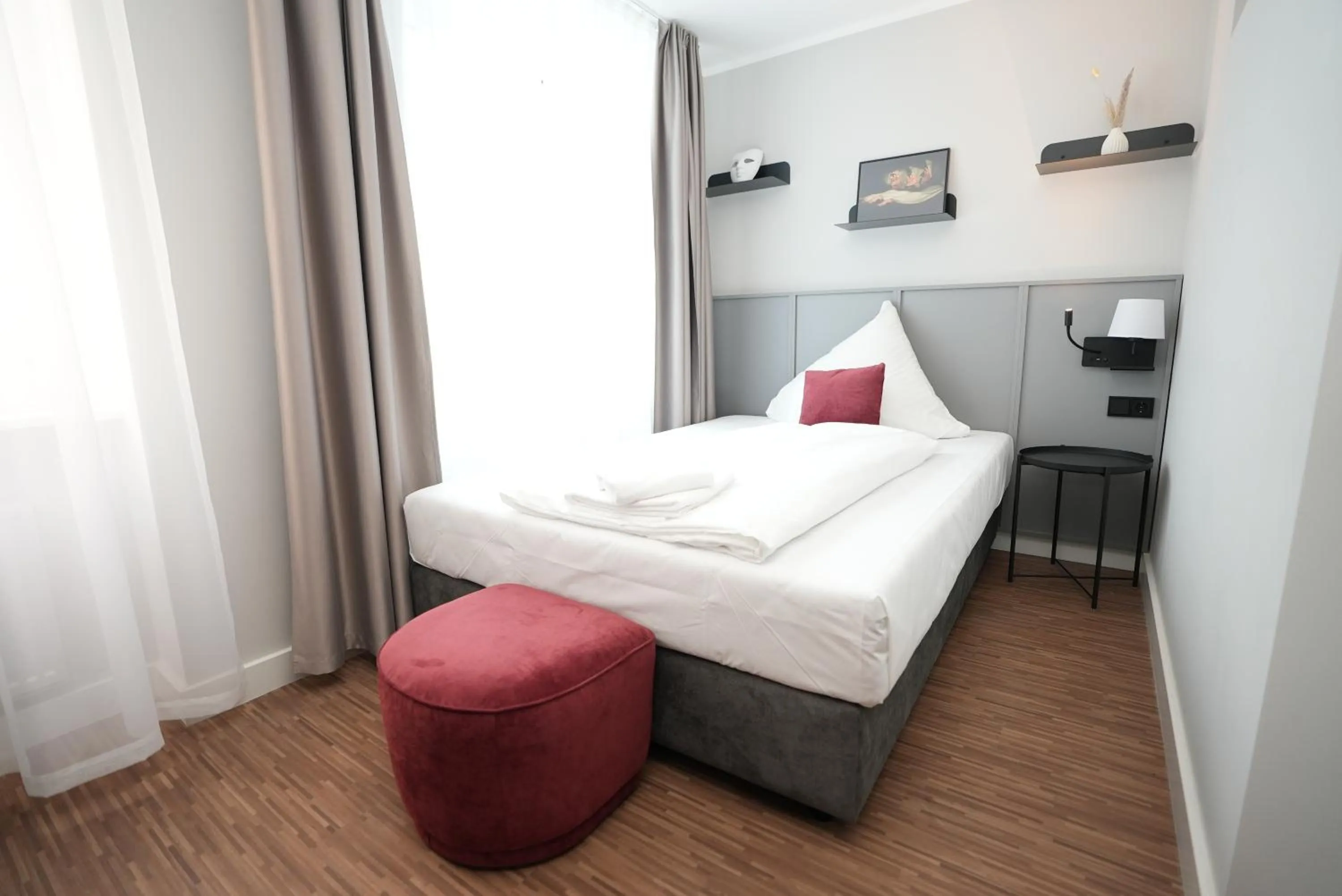Photo of the whole room, Bed in Boutique Kaiser - Hotel & Apartments