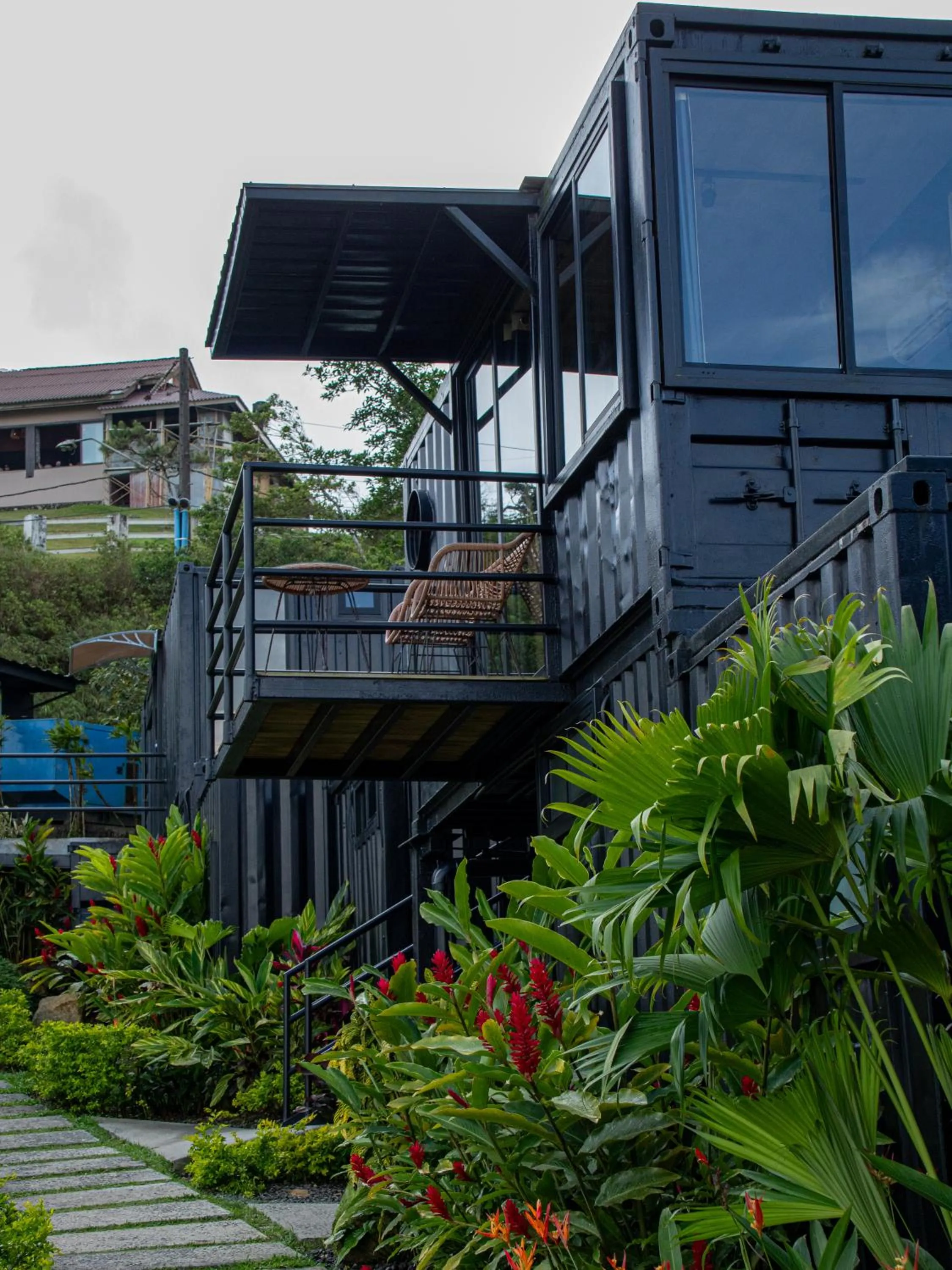 Property building in Nomada Republic Hotel El valle