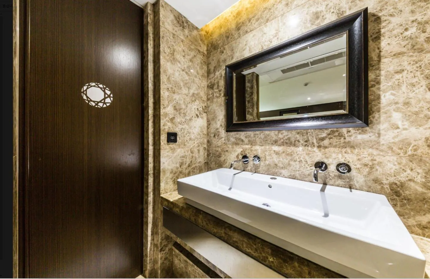 Hotel Cullinan Wangsimni