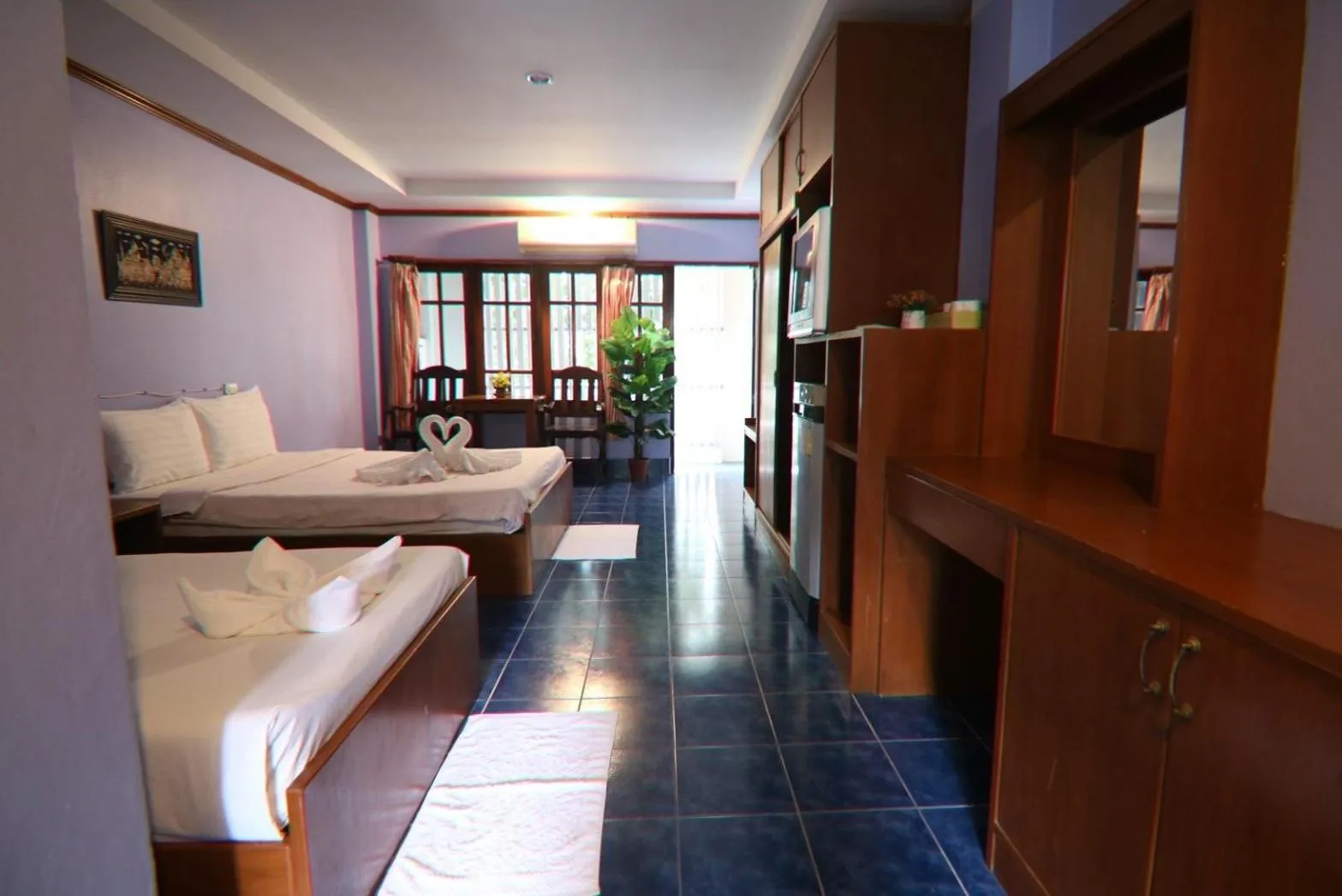 Coconut House Resort