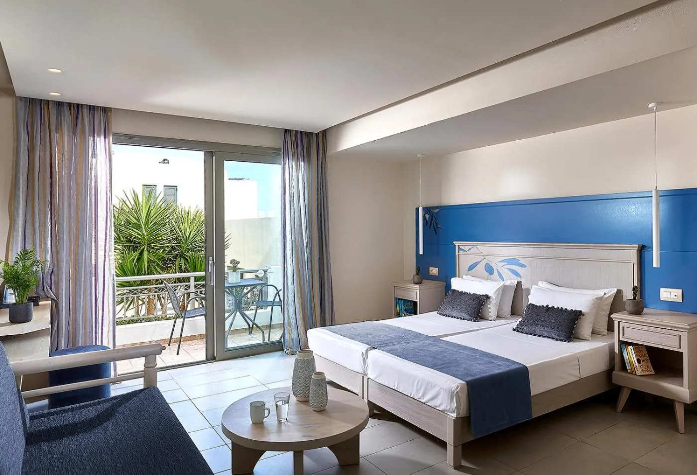 Photo of the whole room, Bed in Castello Village Resort