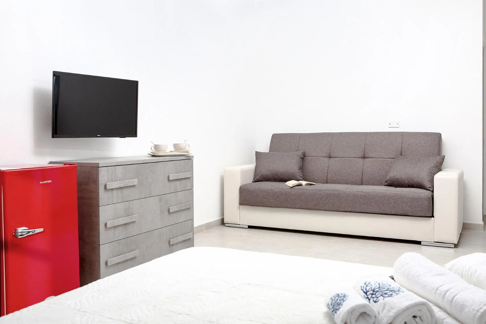 Evening entertainment, Bed in Romeo and Juliet Affittacamere