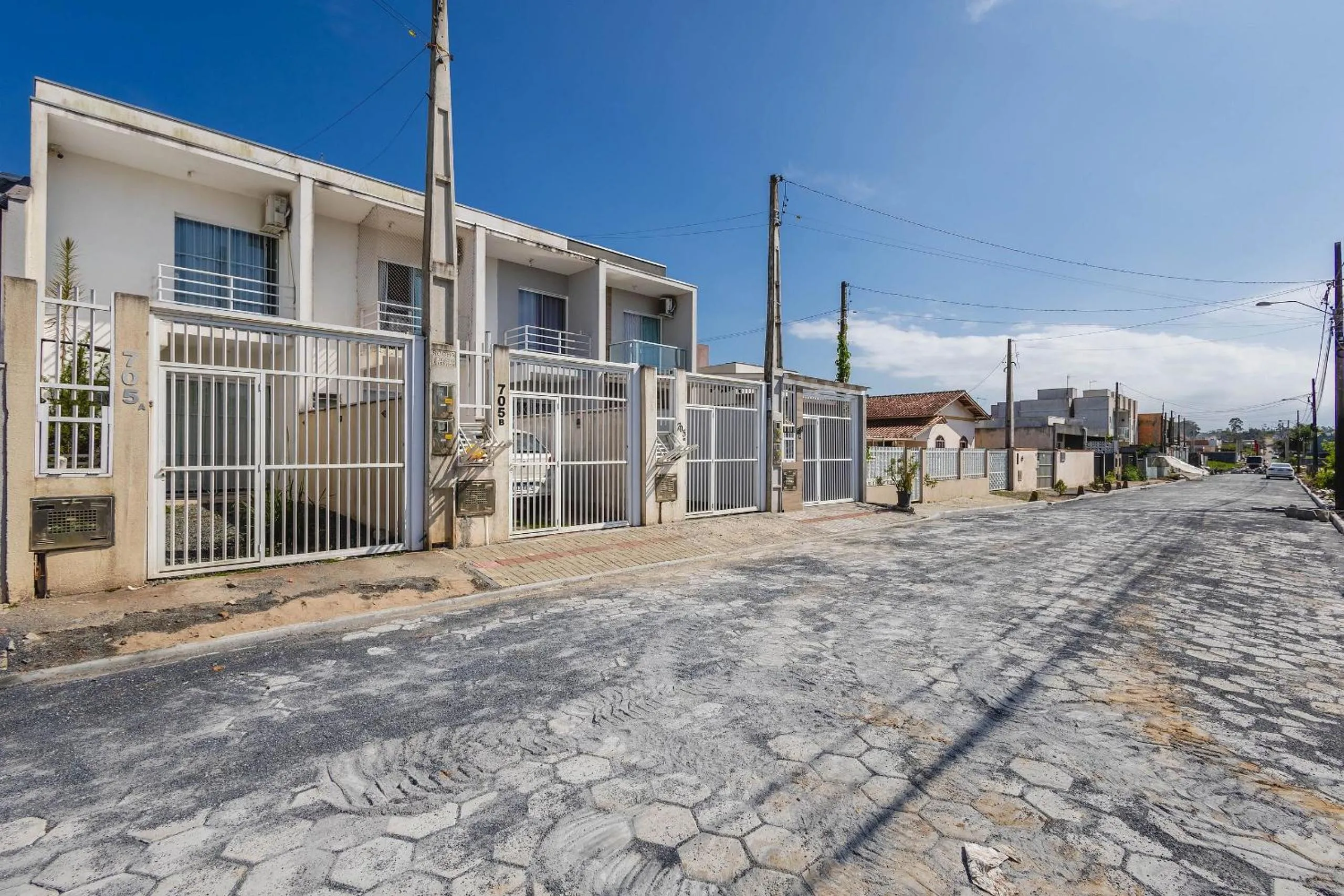 Facade/entrance in Completa casa apenas 700m da praia