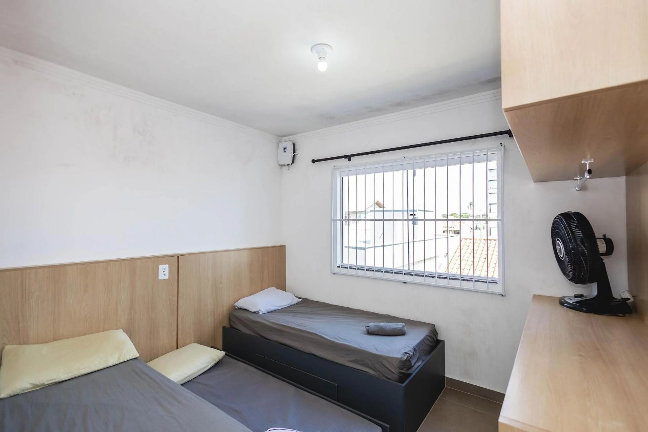 Bedroom, Bed in Completa casa apenas 700m da praia