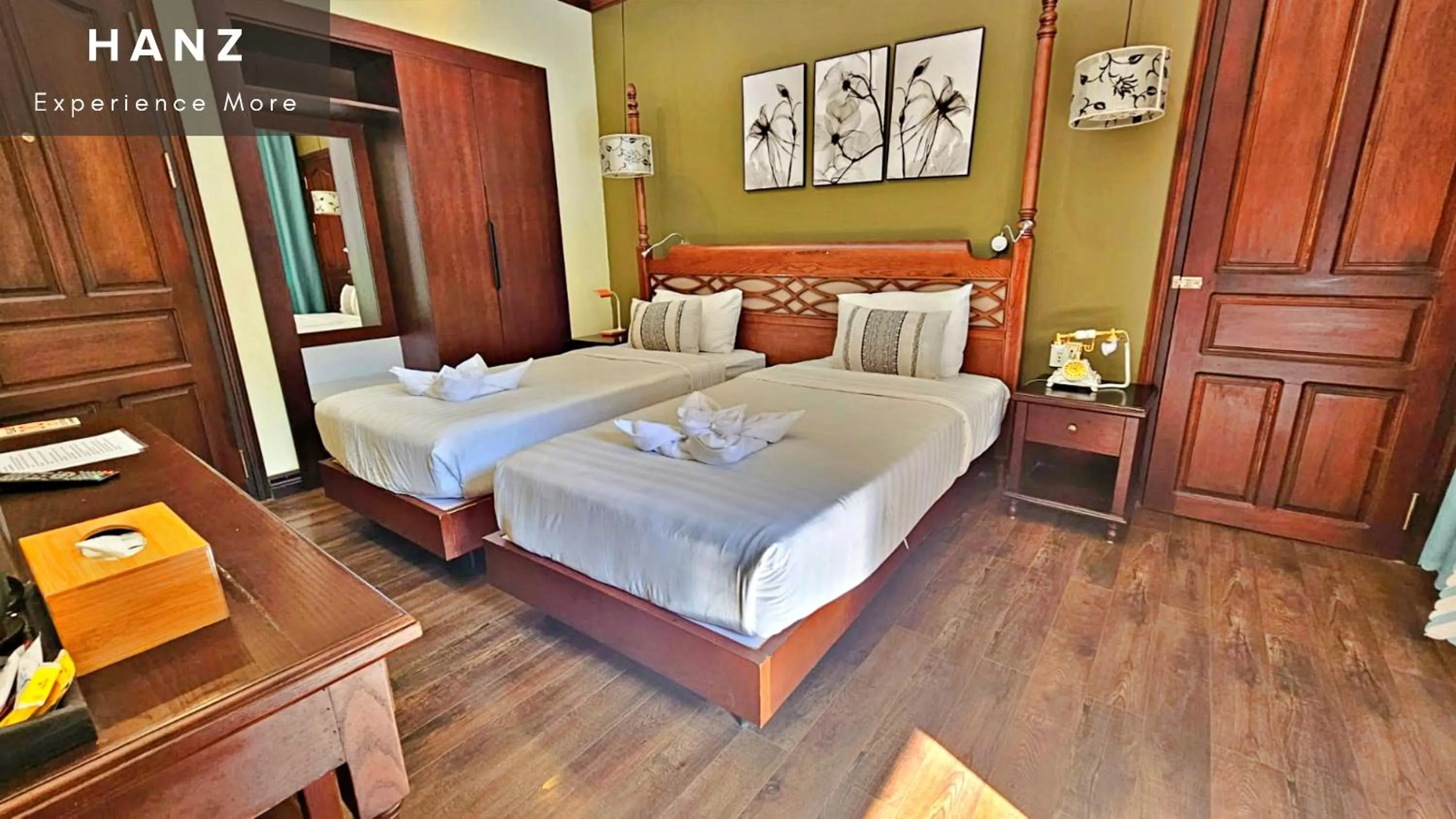 Bed in Sunrise Hotel Luang Prabang MekongRiver