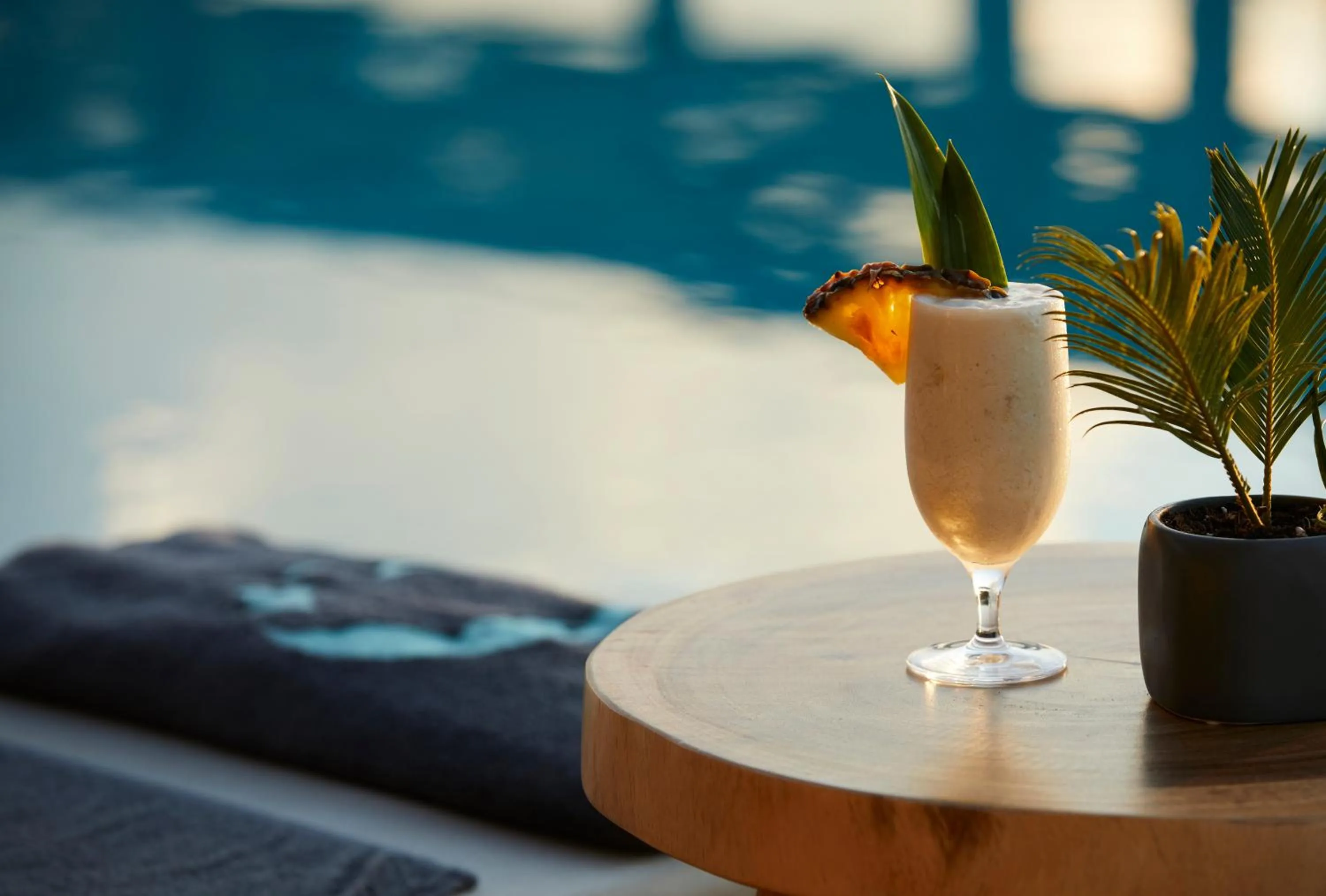 Drinks in Asterion Suites & Spa - Designed for Adults