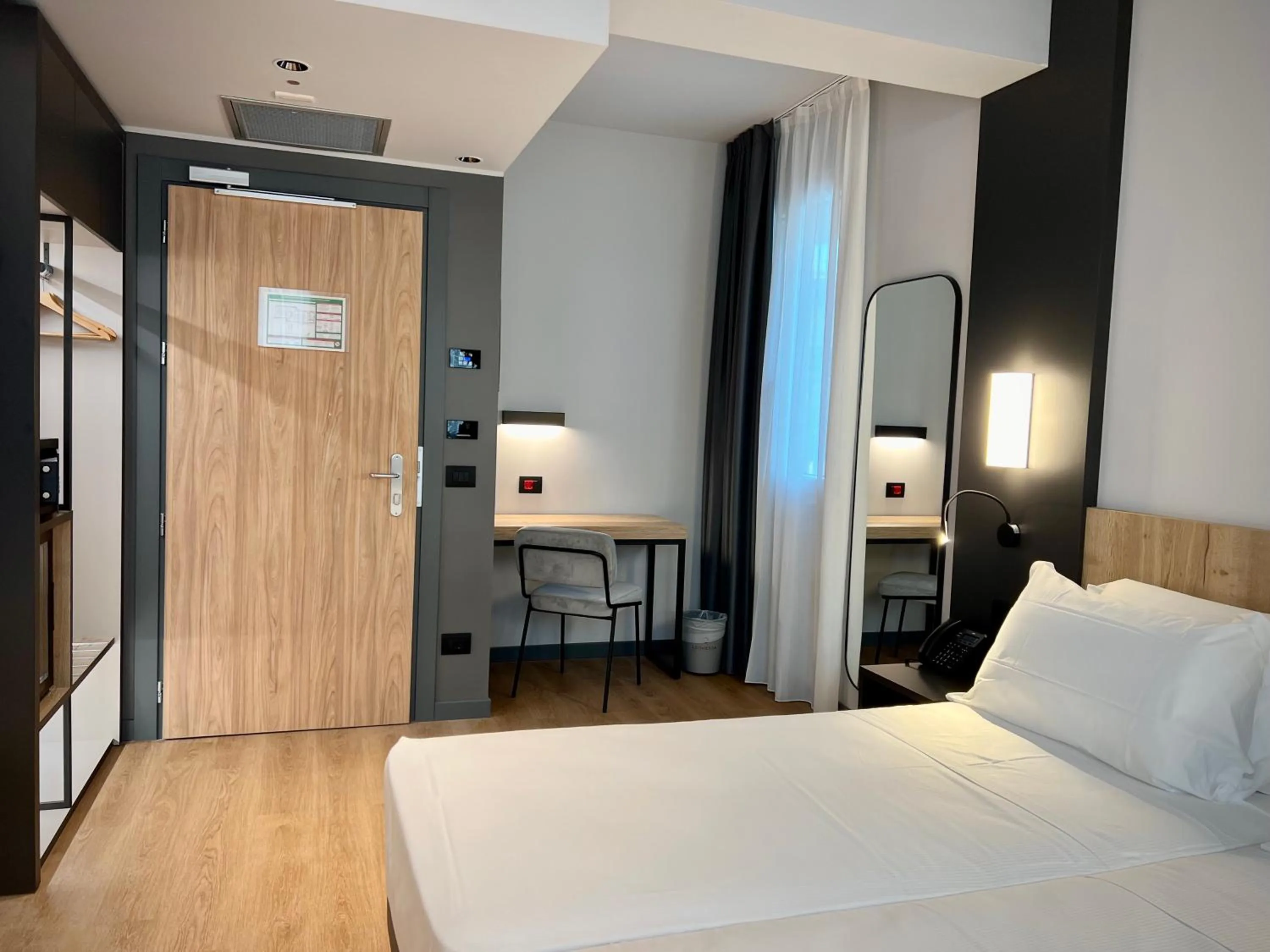 Photo of the whole room, Bed in Hotel Leonessa